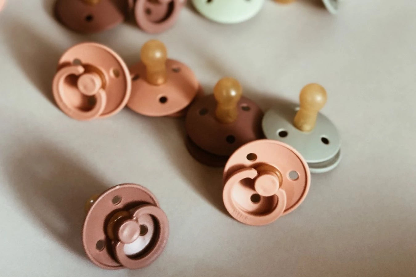 Bibs Pacifiers Natural Rubber Baby Pacifier