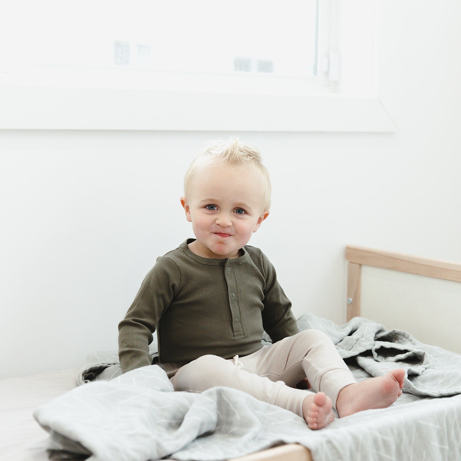 Winter Green Organic Snap Long Sleeve Ribbed Bodysuit Mebie Baby