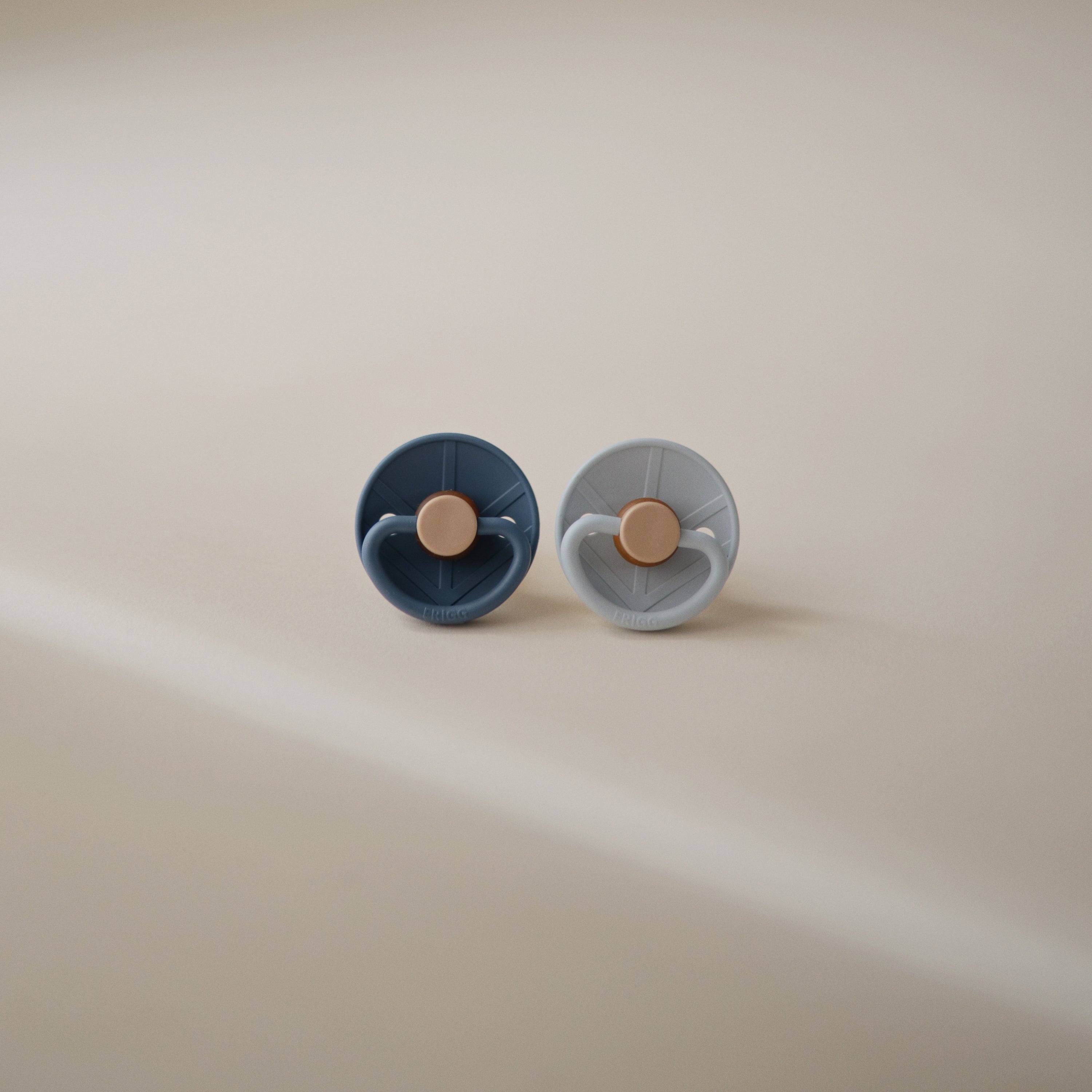 FRIGG Little Viking Silicone 2-Pack Pacifiers & Teethers Mushie