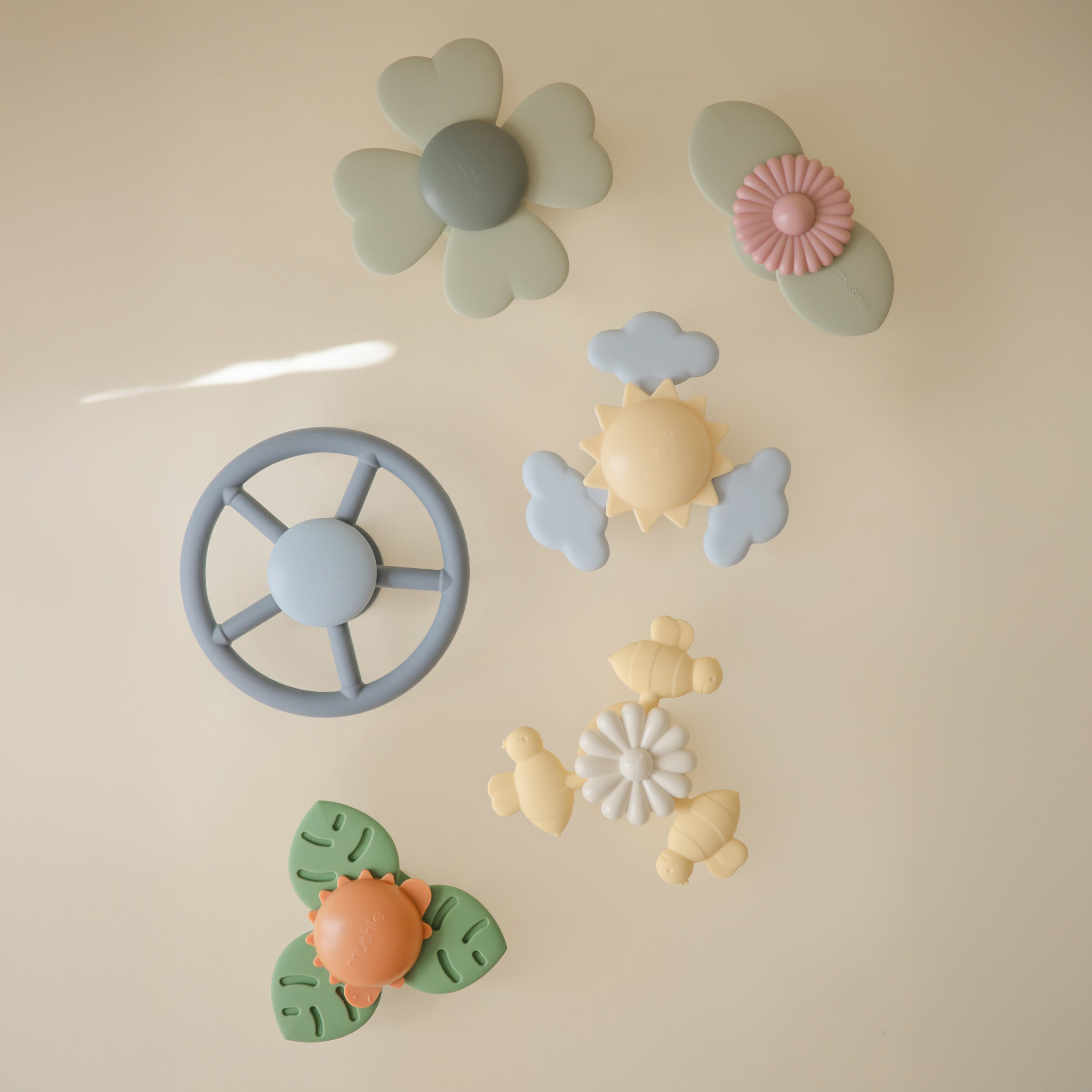 Suction Spinner Toy