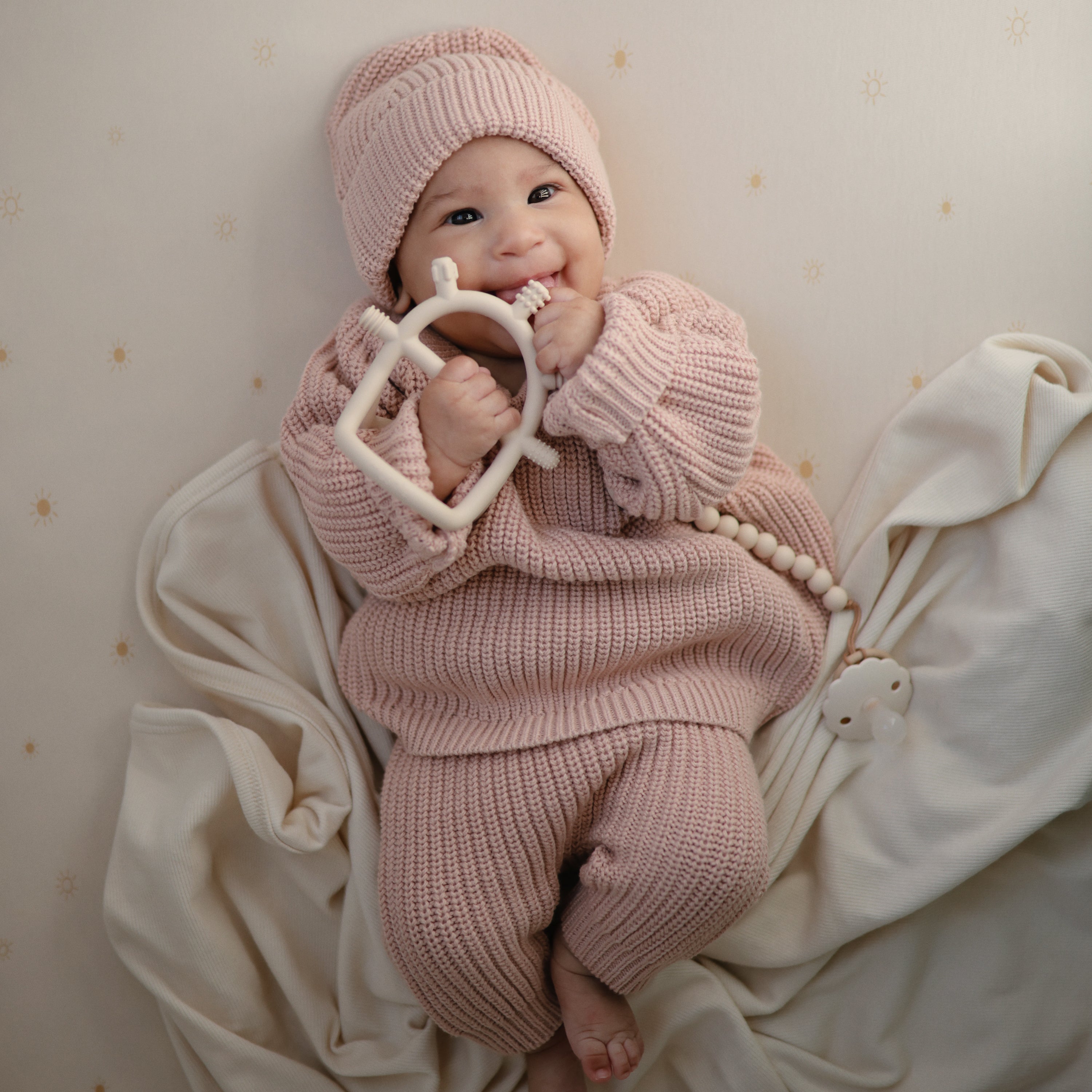 No-Drop Sensory Teether teether Mushie