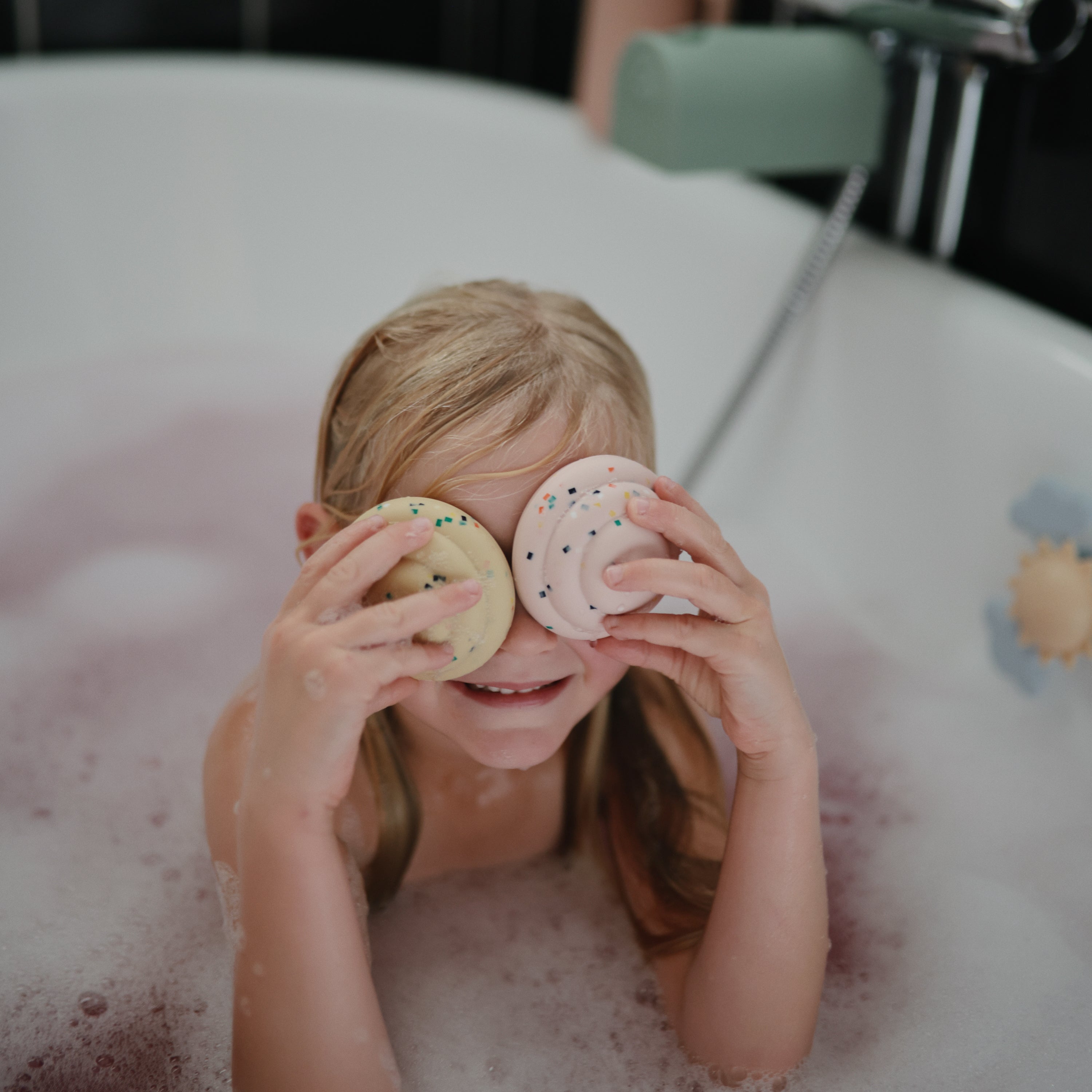 Mix and Match Cupcake Toy Bath Play set Mushie