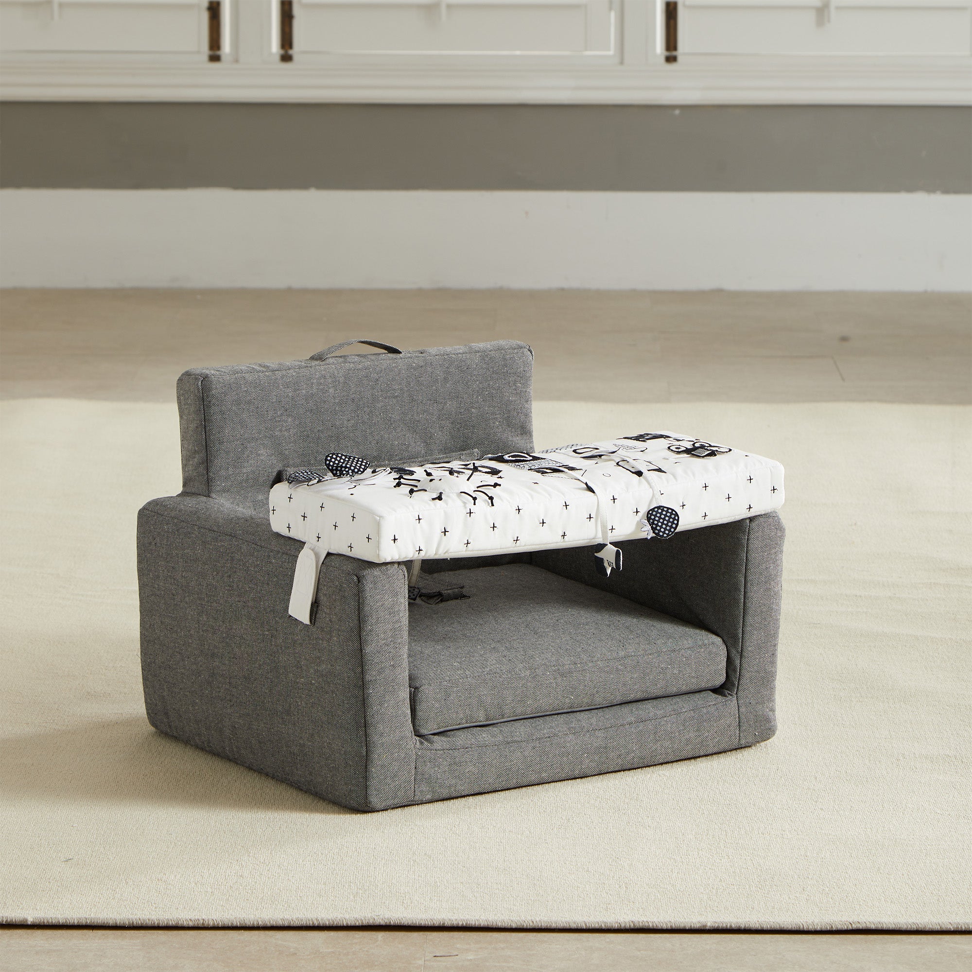 Happy Days Square Chair Wonder and Wise