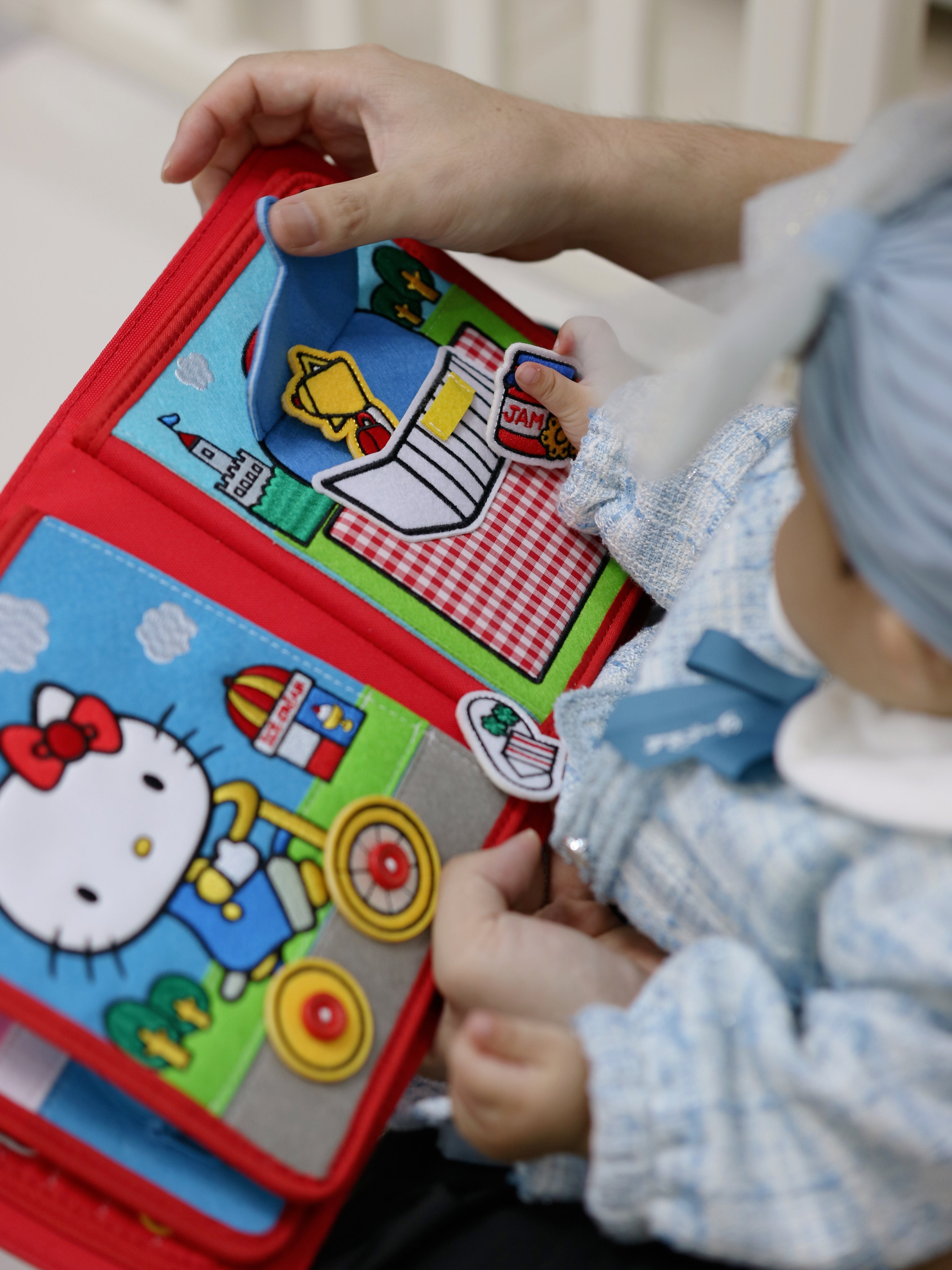 Hello Kitty Busy Book