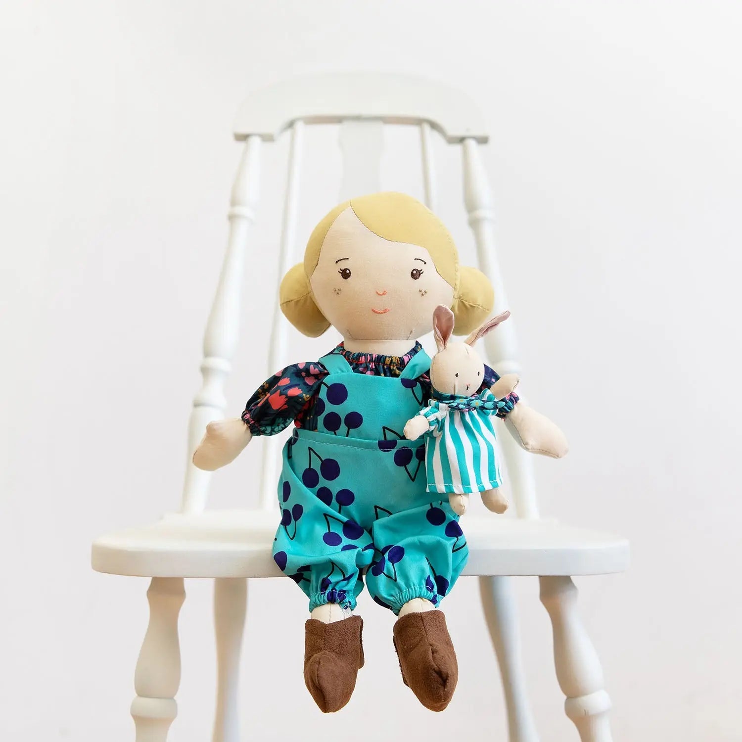 Playdate Friends Ollie by Manhattan Toy Manhattan Toy