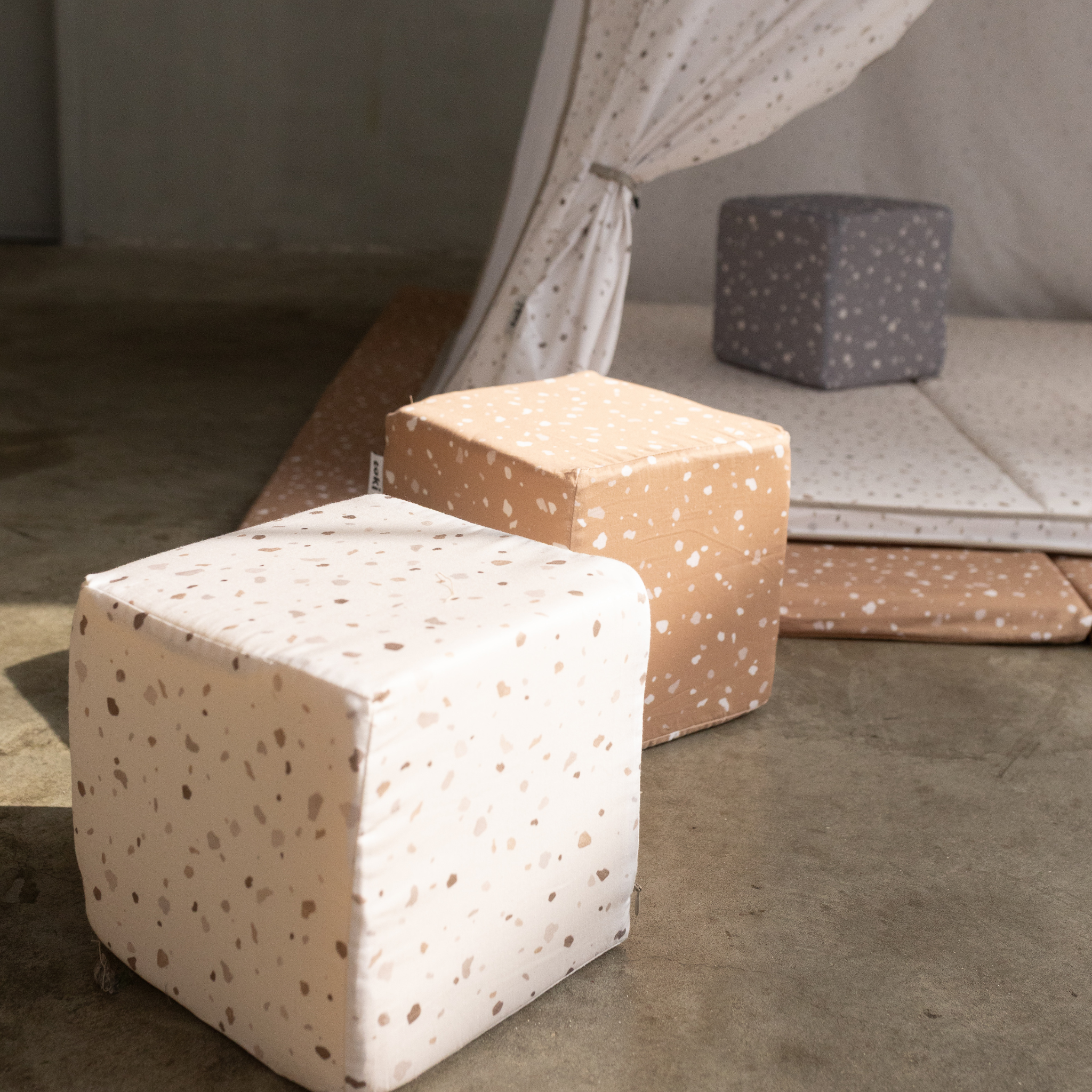 Terrazzo Chalk Play Cube
