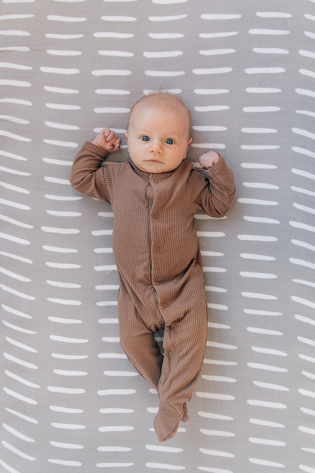 Grey Dash Muslin Crib Sheet Mebie Baby
