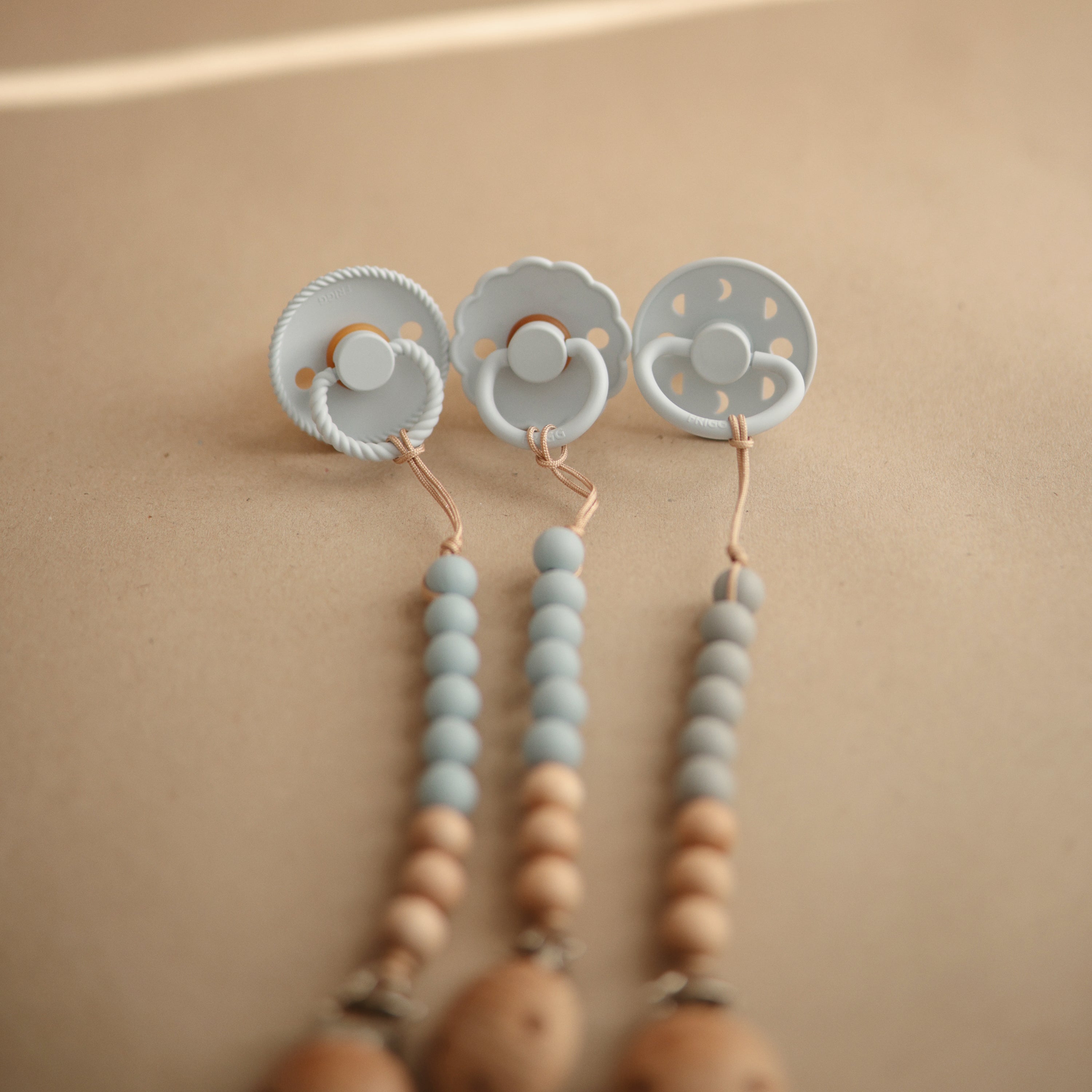 Silicone Pacifier Clip | Eva Pacifier Clip Mushie