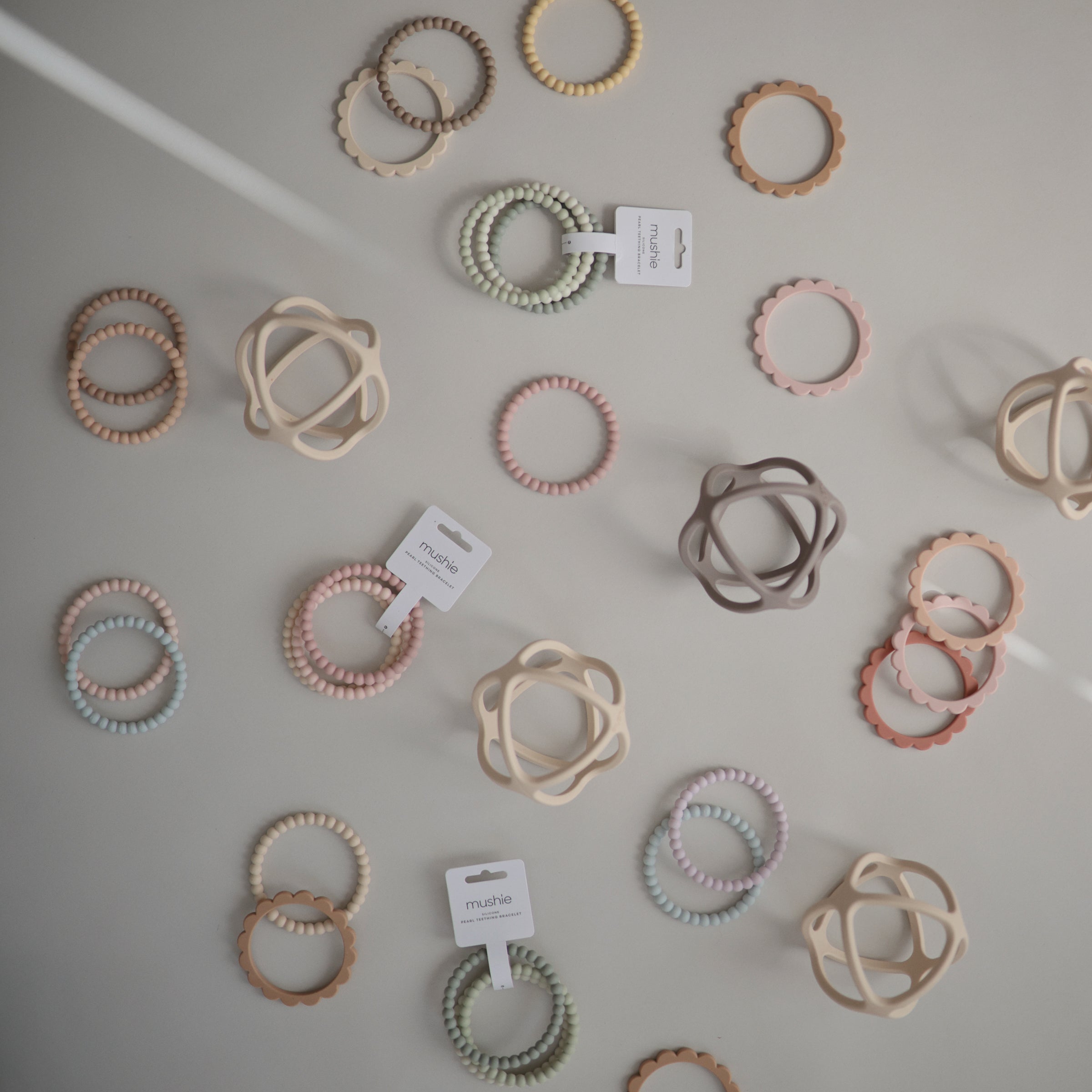 Pearl Teether Bracelet Pacifiers & Teethers Mushie