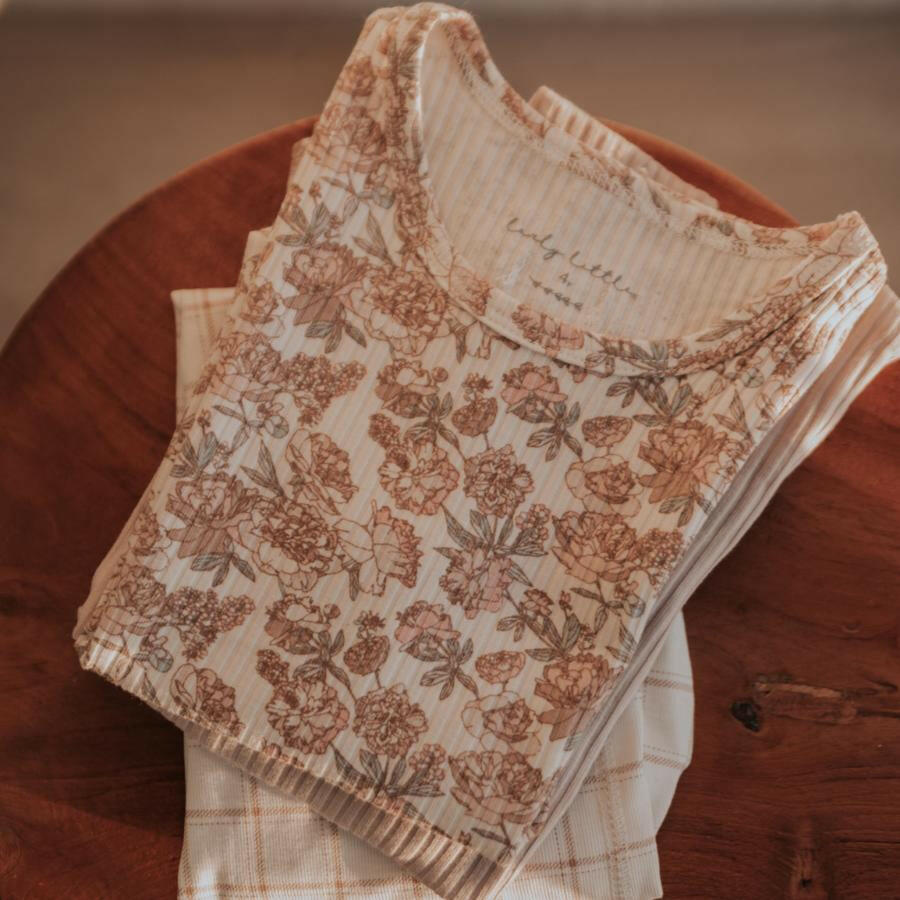 The Printed Short Sleeve Onesie - Delilah Short Sleeve Onesie Lovely Littles