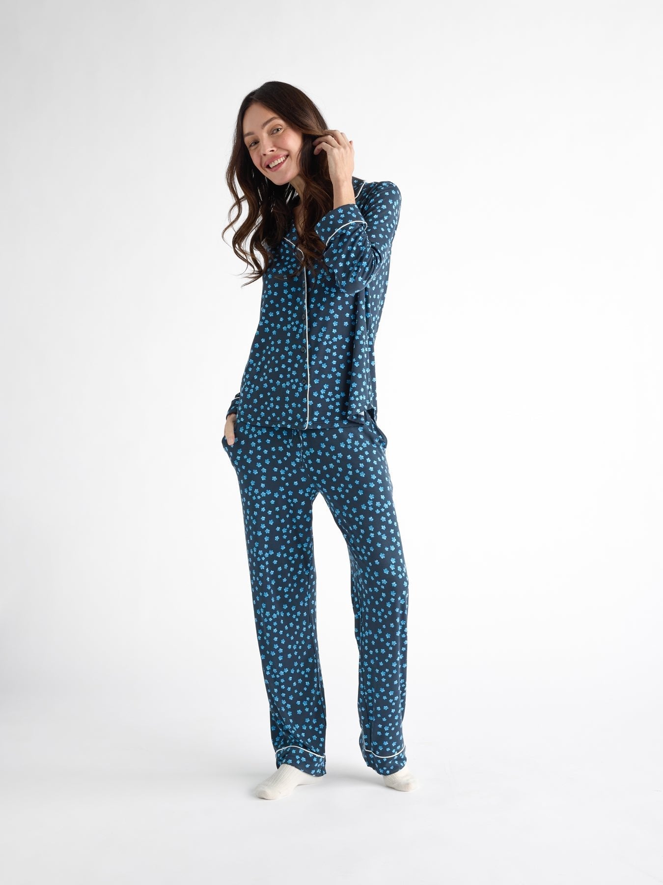 Women's Bamboo Stretch-Knit Long Sleeve Pajama Set