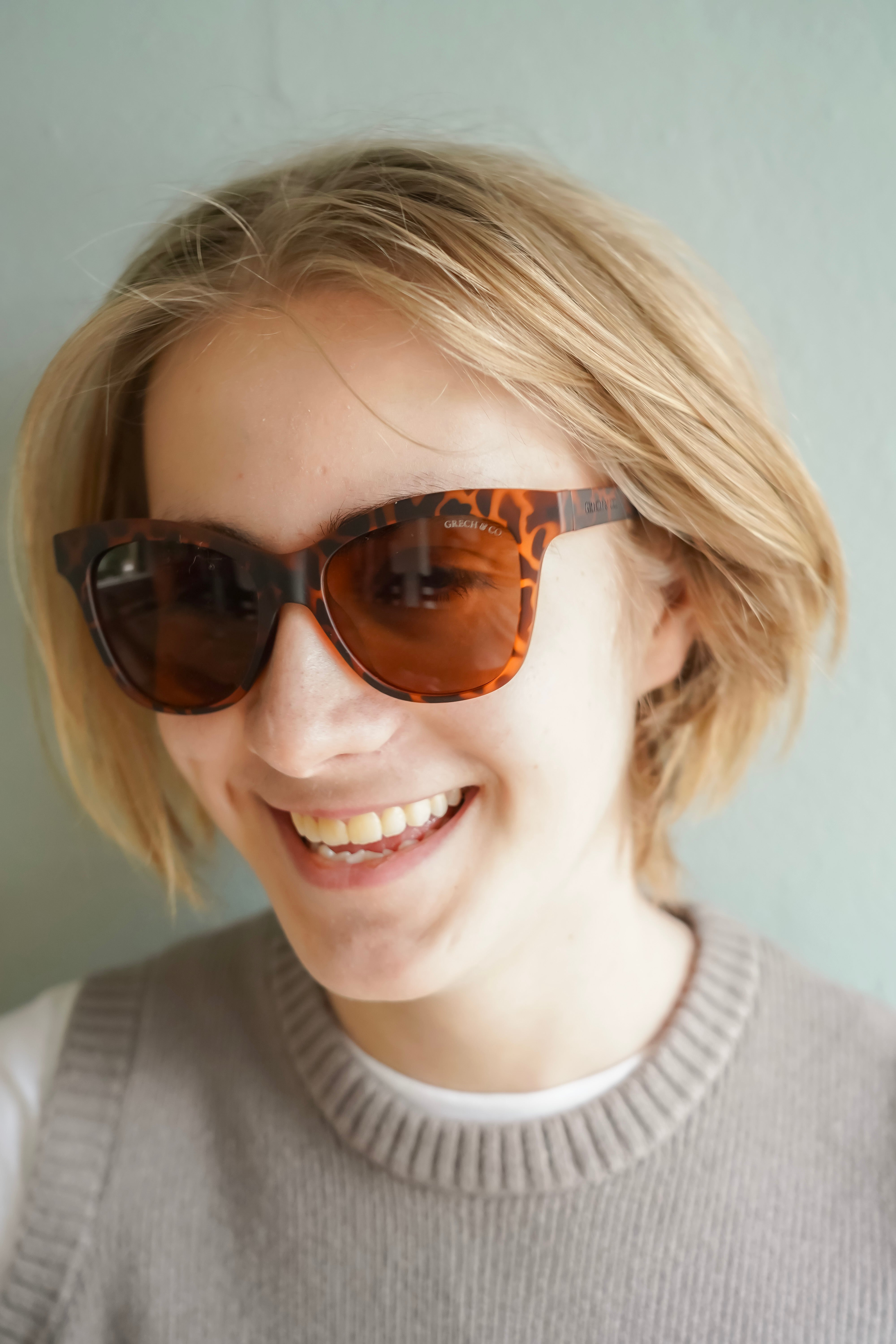 Iconic Wayfarer Ombre | Polarized Sunglasses | Adult | 15+ Y | Desert Teal Ombre