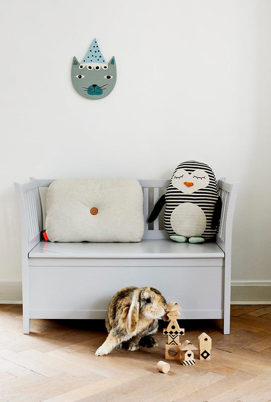 Penguin Pingo Cushion - White / Black