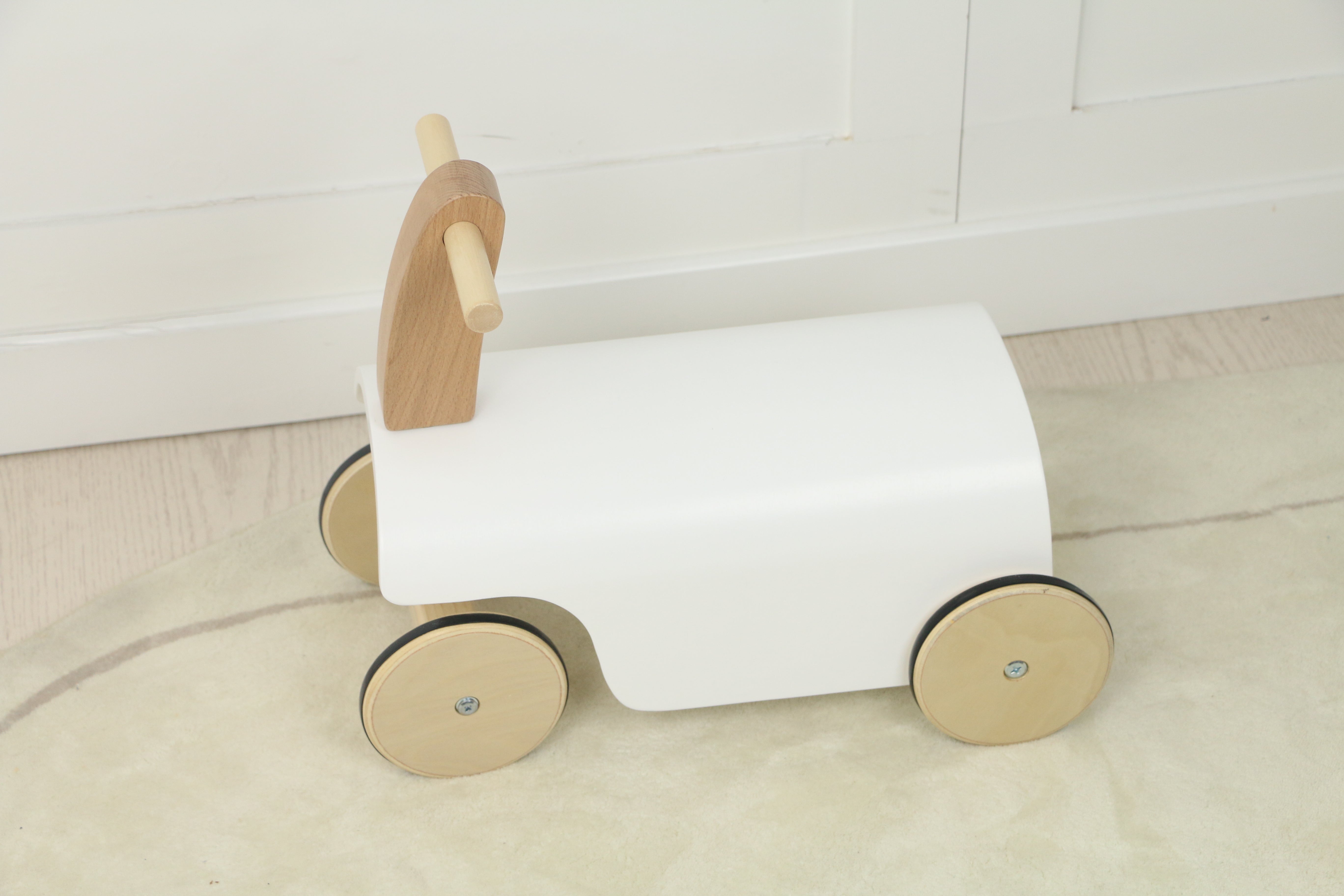 Kids Toddler Wooden Ride-On Toy with Wheels and Walker Indoor Avenlur.com