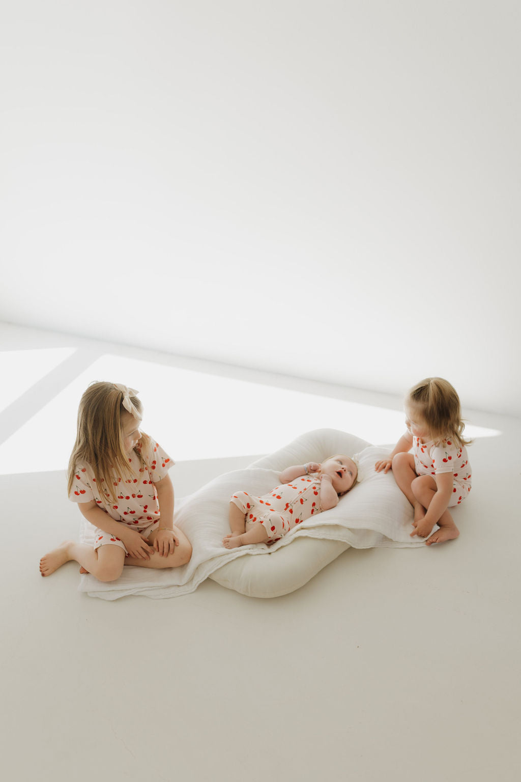 Shortie Bamboo Zip | Cherry Orchard