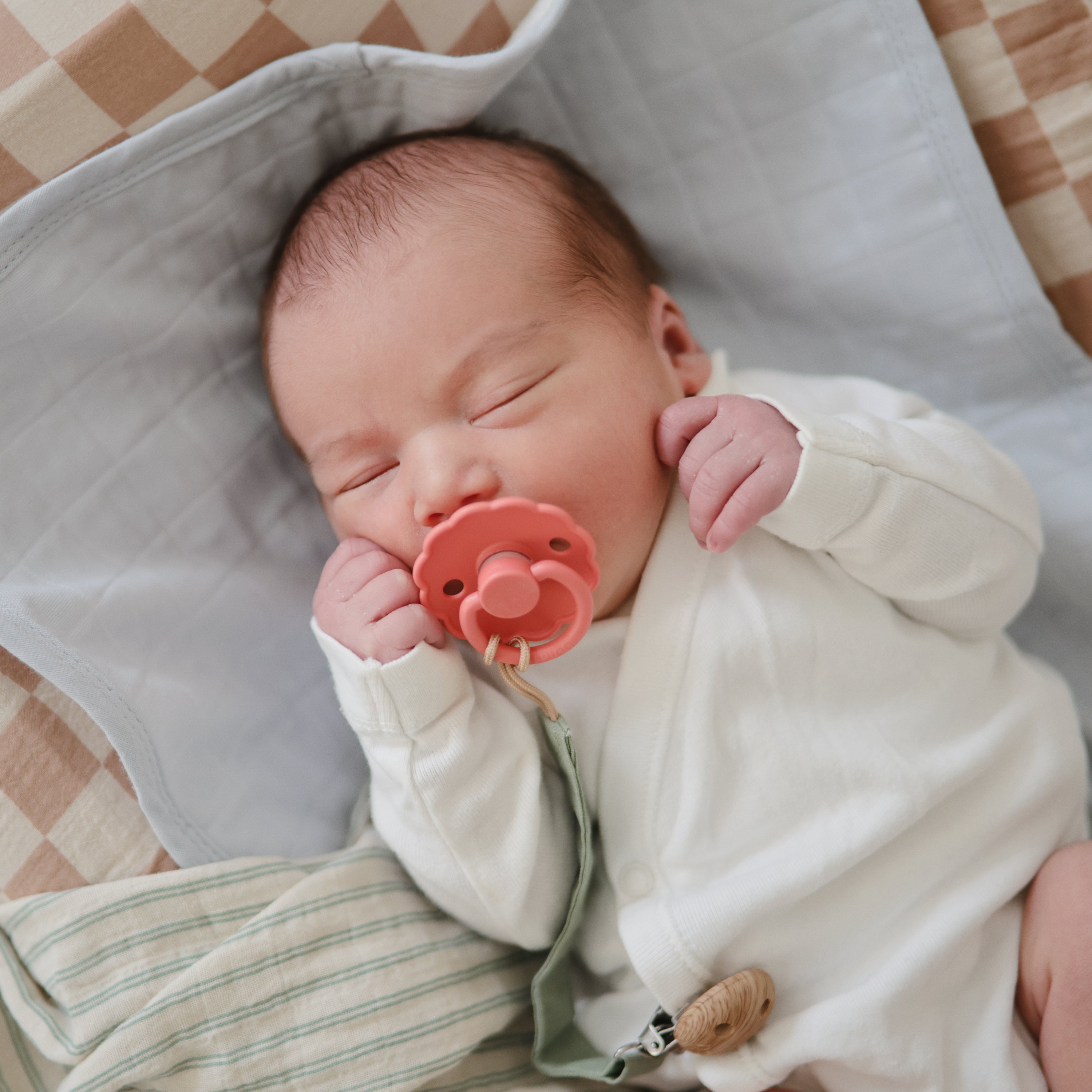 FRIGG Daisy Natural Rubber Pacifier 2-Pack FRIGG PACIFIERS Mushie