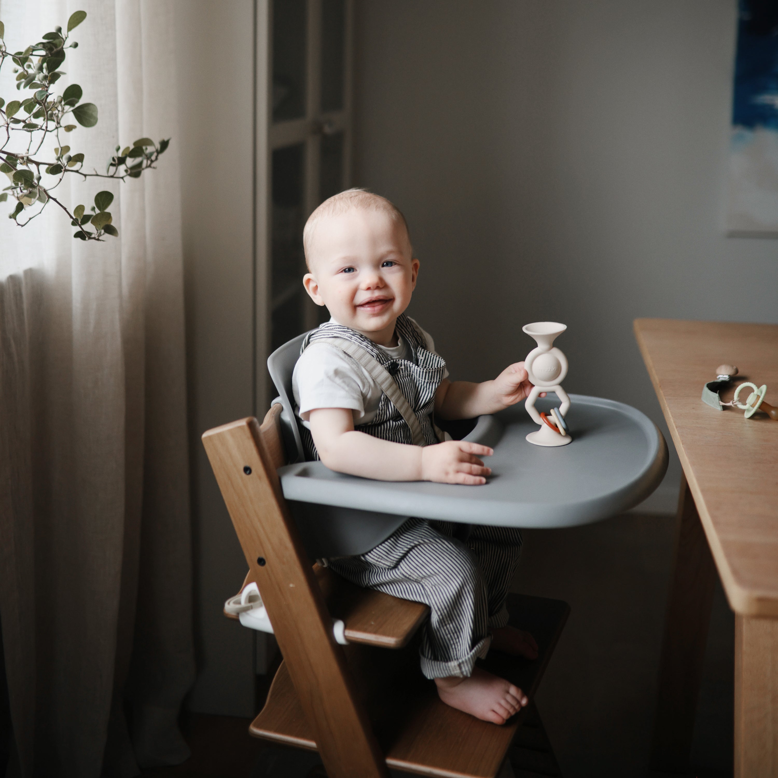 HexaPop Suction Toy toys Mushie