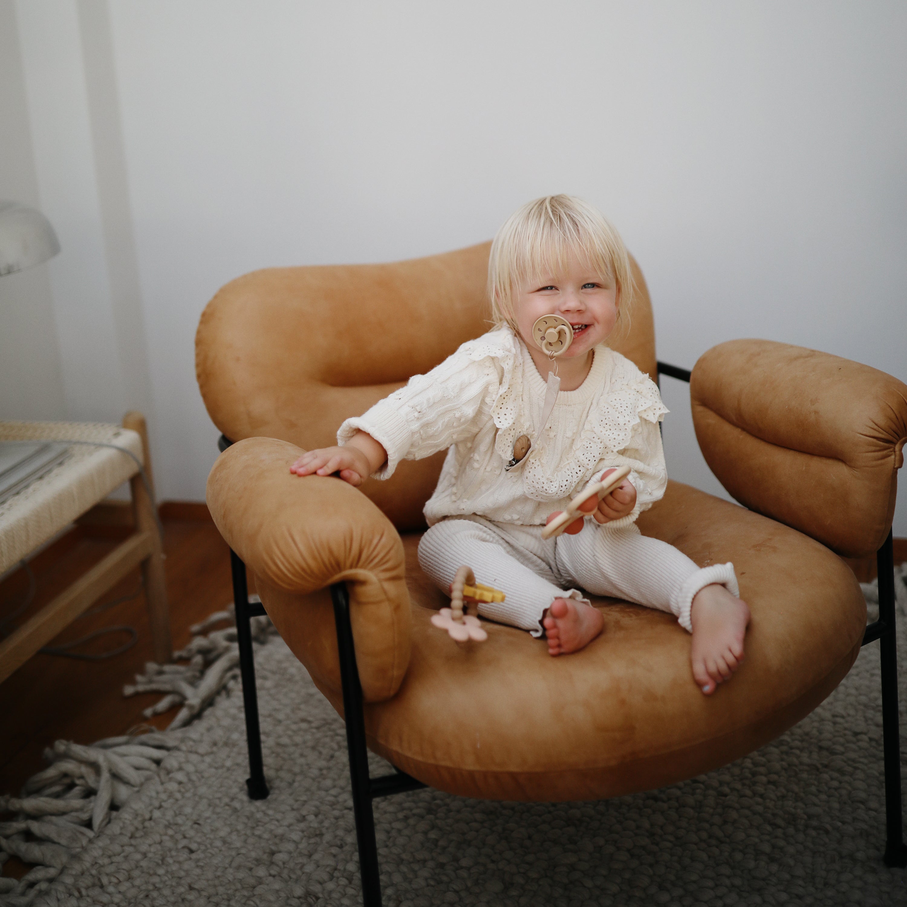 FRIGG Moon Natural Rubber Pacifier 2-Pack FRIGG PACIFIERS Mushie