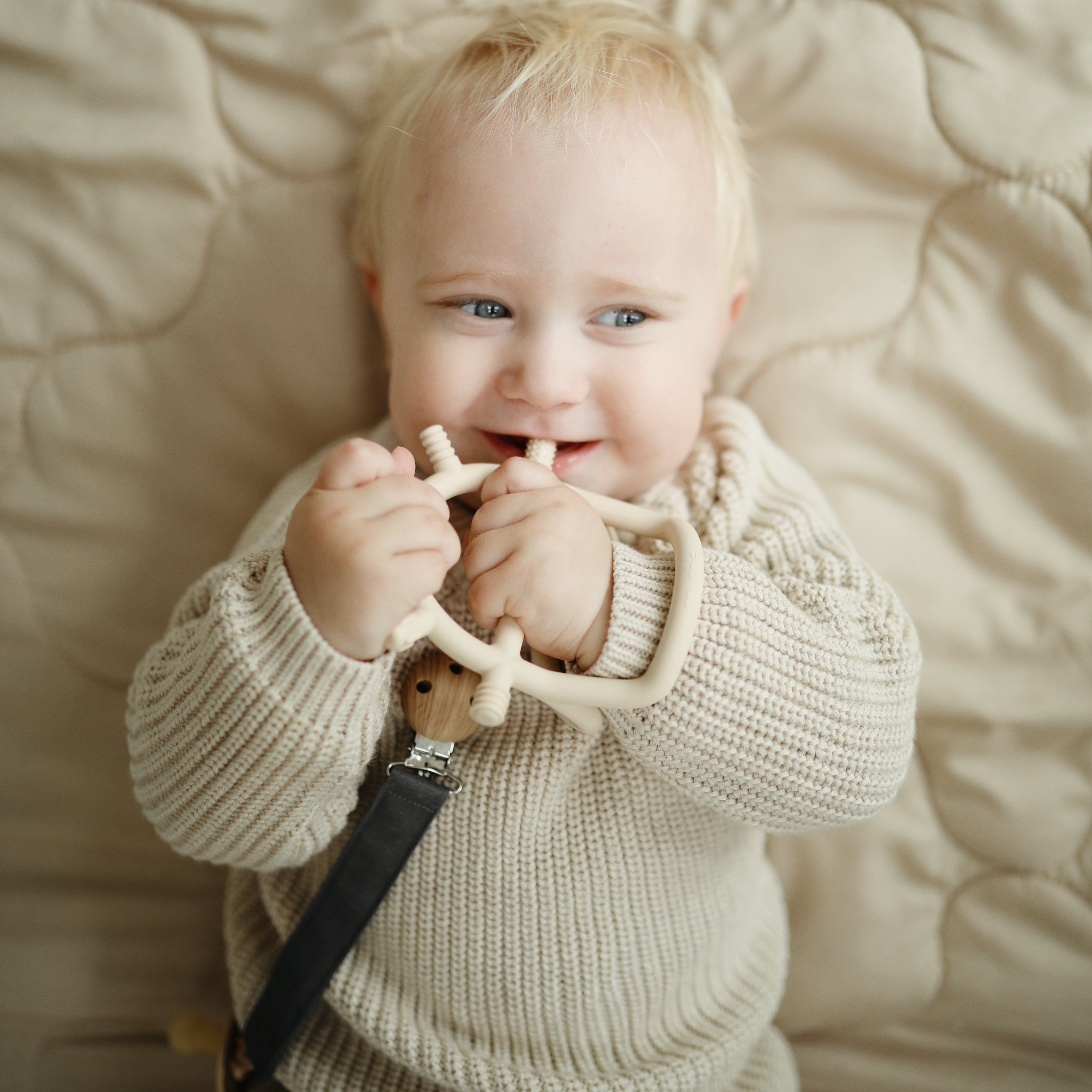 Linen Pacifier Clip 2-Pack Pacifier Clip Mushie