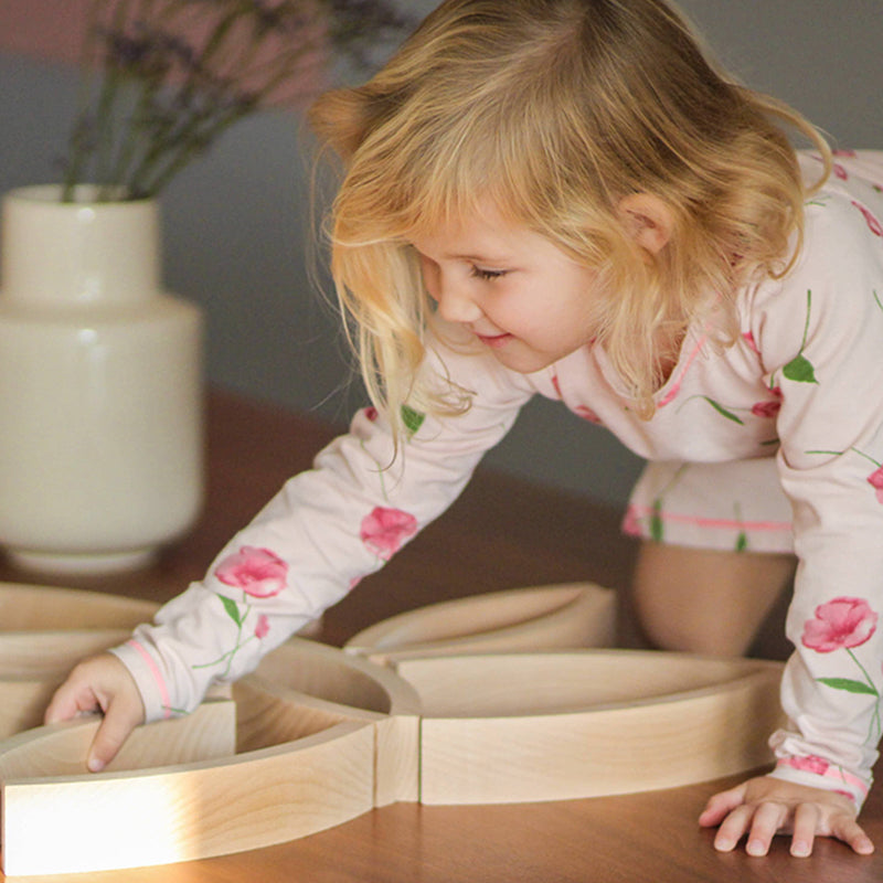 **Pre-order (Ships in 2-3 Weeks)**42-Piece Combination Set – 12 Large & 30 Mini Curved Natural Wooden Building Blocks