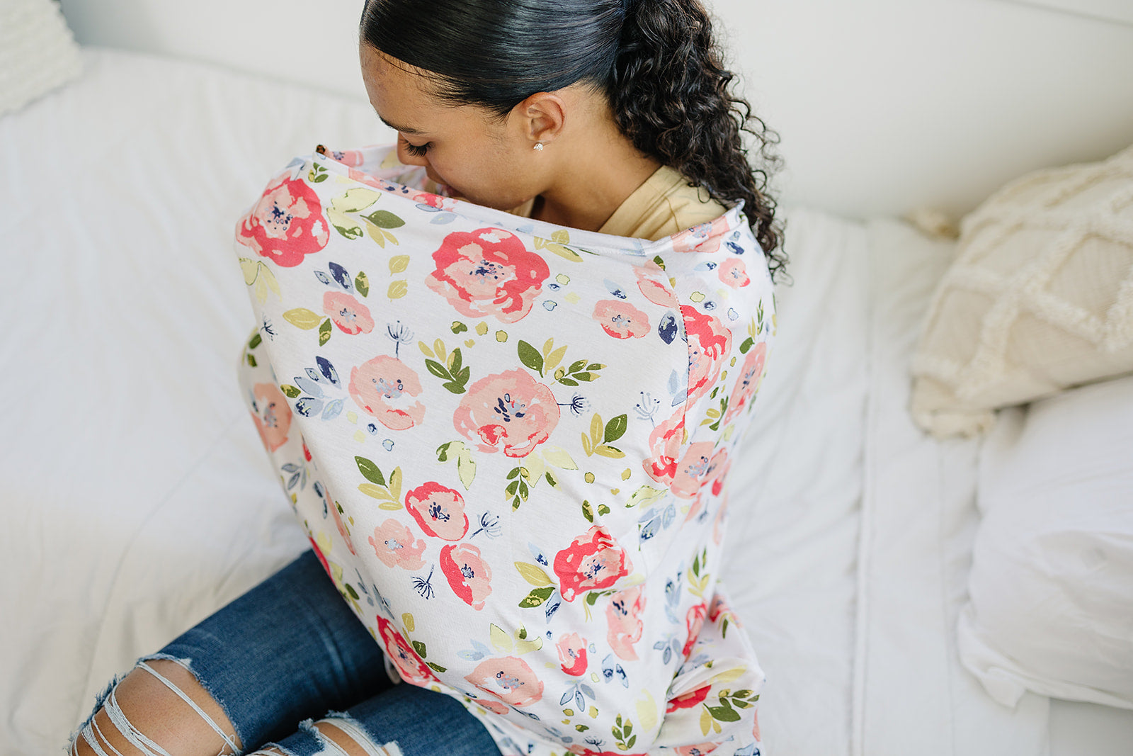 Floral Pop 5-in-1 Multi-Use Nursing Cover 5 in 1 Bebe au Lait