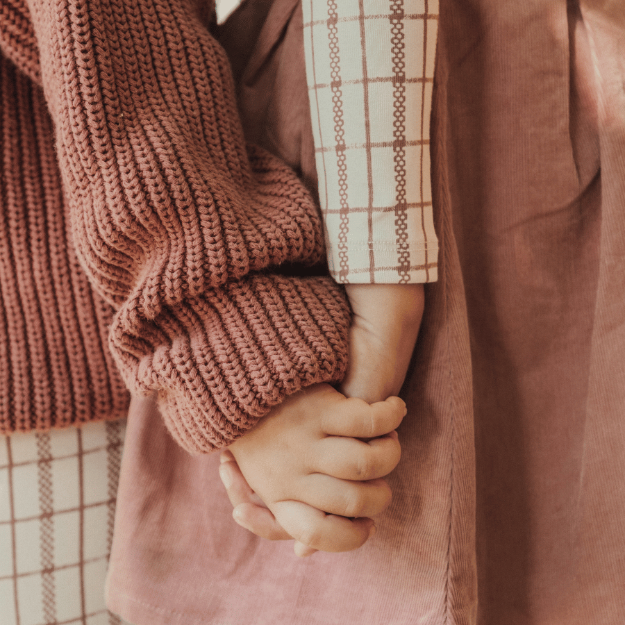 The Chunky Knit Sweater - Rosewood