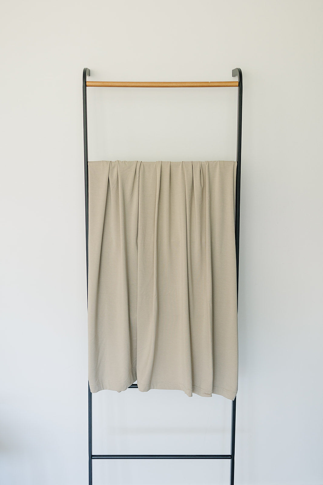 Oatmeal Bamboo Stretch Swaddle Mebie Baby
