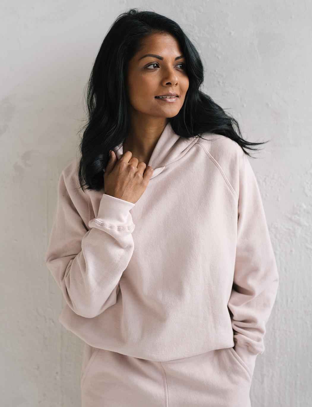 The Women's Relaxed Hoodie - Blush