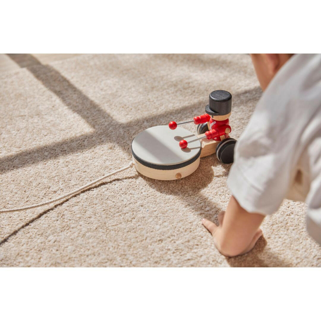Pull Along Drummer  PlanToys