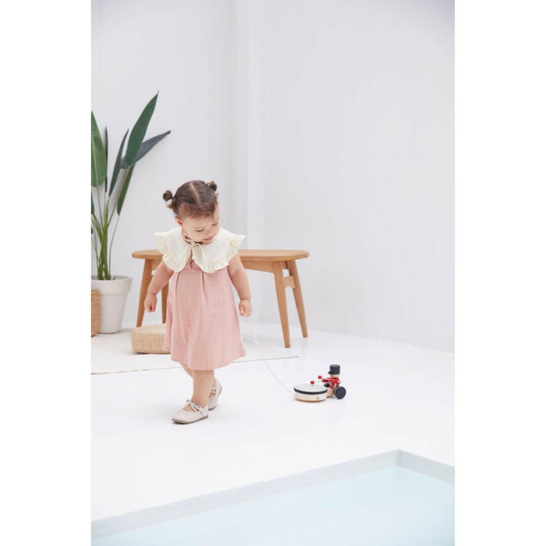 Pull Along Drummer  PlanToys