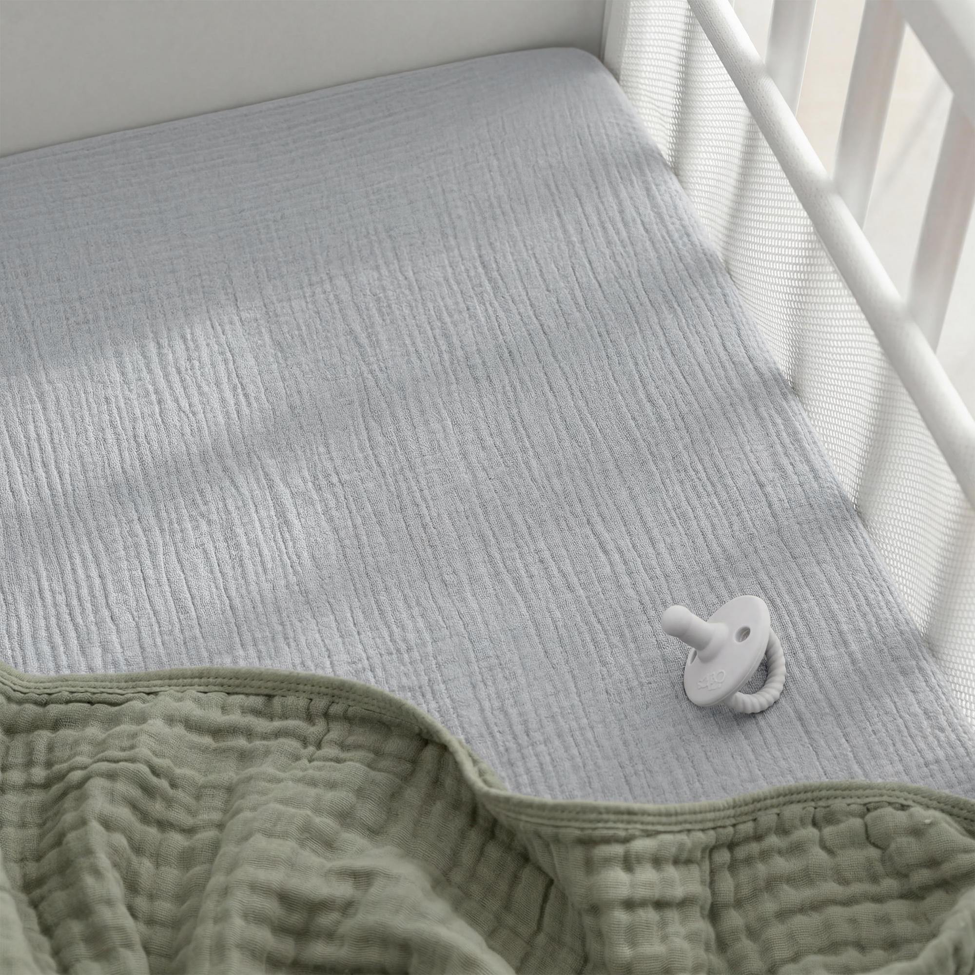 Muslin Cotton Bassinet Sheets, 2 Pack in Pacific Blue and Heather