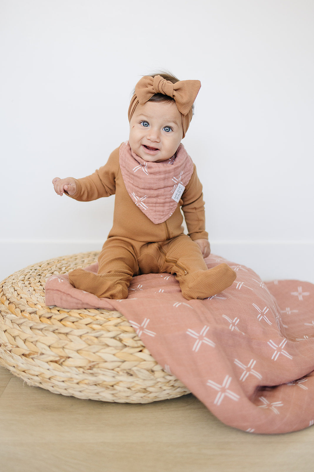 Just Peachy Muslin Bib Mebie Baby