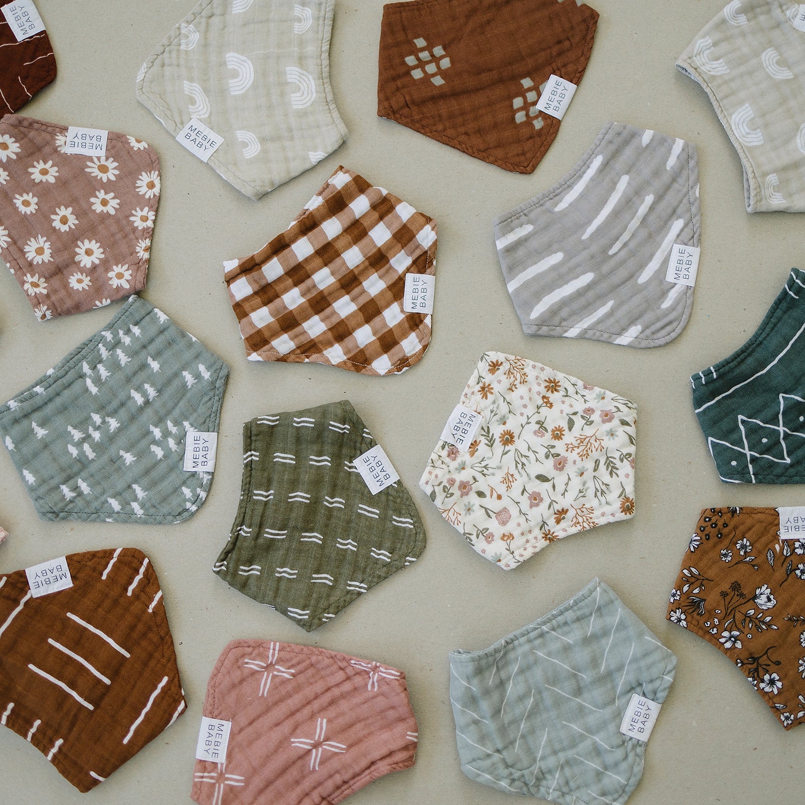 Olive Strokes Muslin Bib Mebie Baby