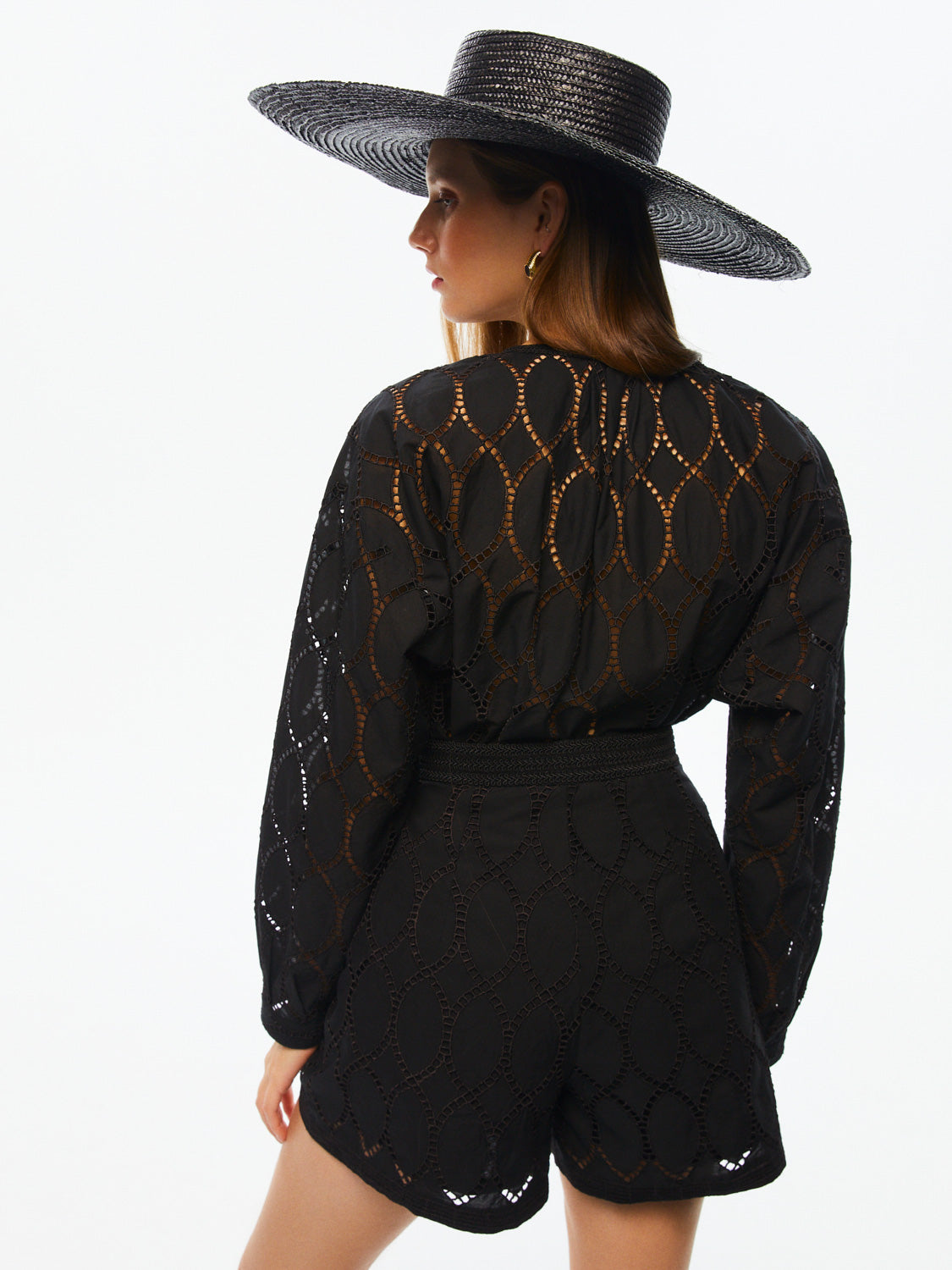 Embroidered Wide-Leg Shorts - Black