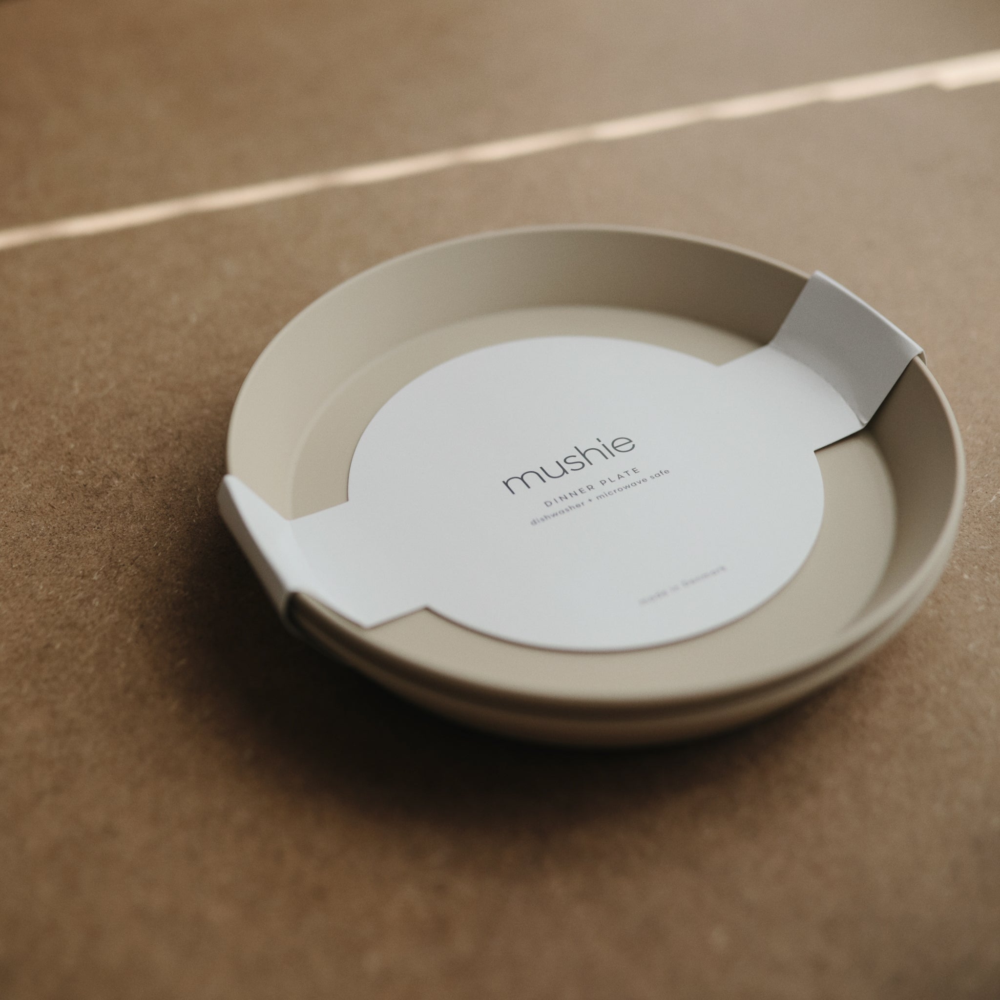 Round Dinnerware Plates, Set of 2 Dinnerware Mushie
