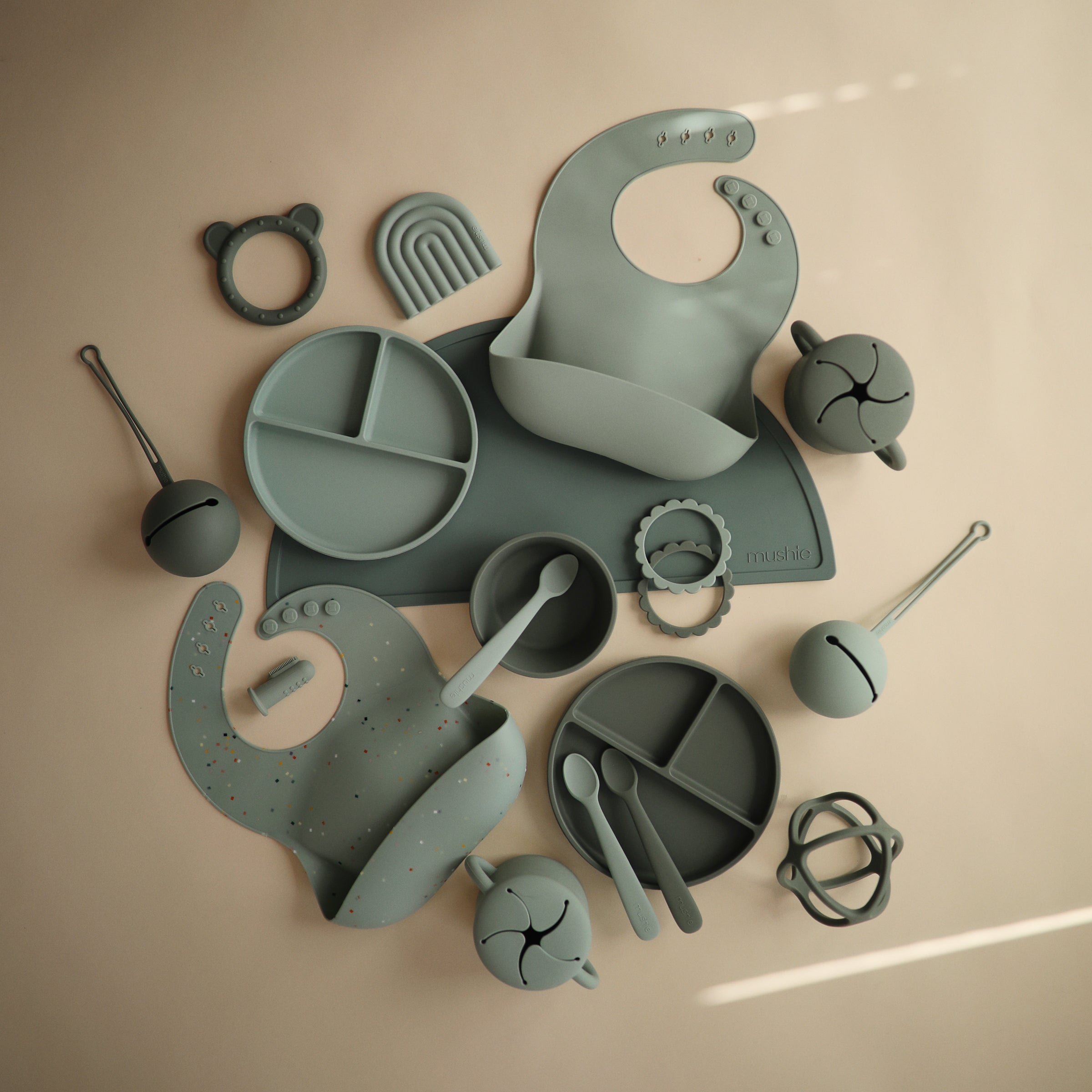 Silicone Suction Bowl silicone tableware Mushie