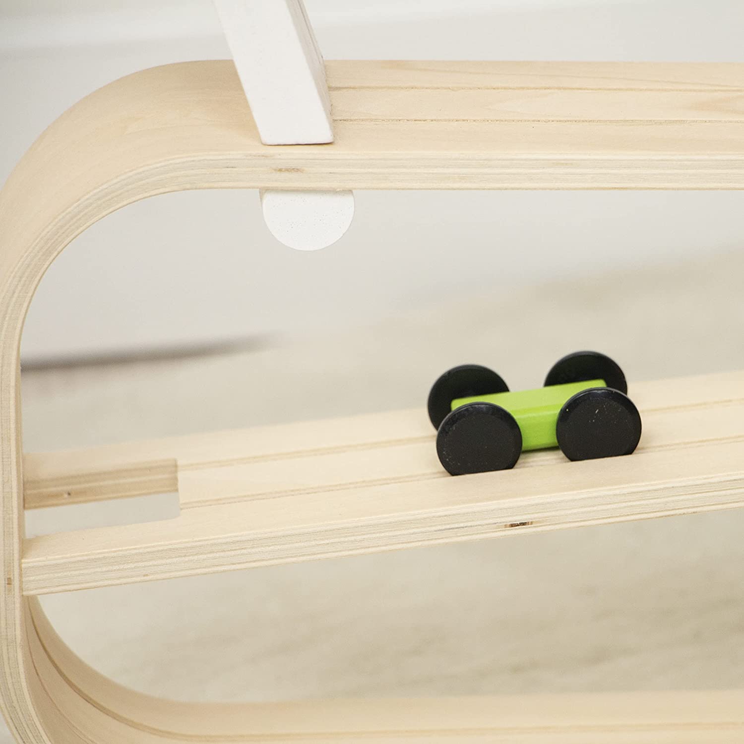 Wood Car Ramp Indoor Avenlur.com