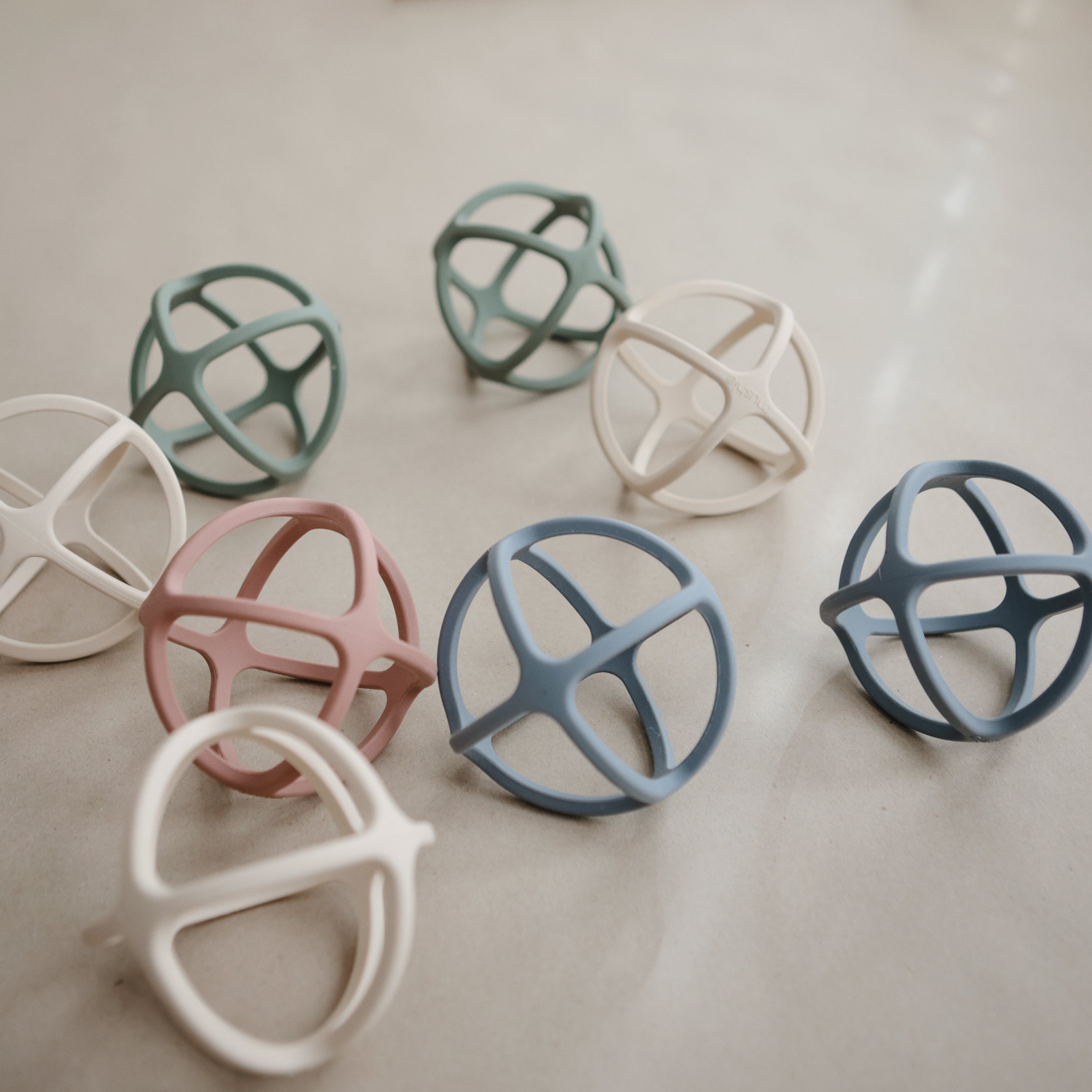 Ball Teether teether Mushie