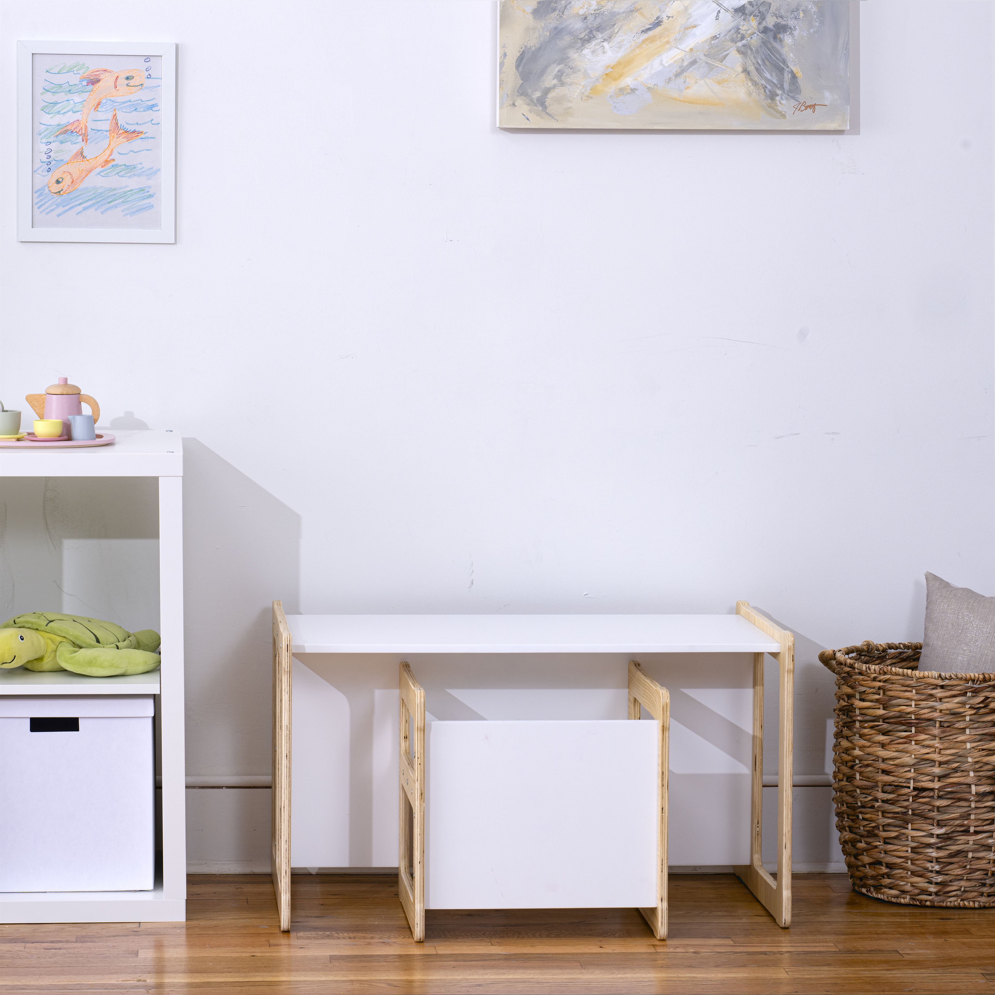 Hanover - Weaning Table and Chair Set Indoor Avenlur.com