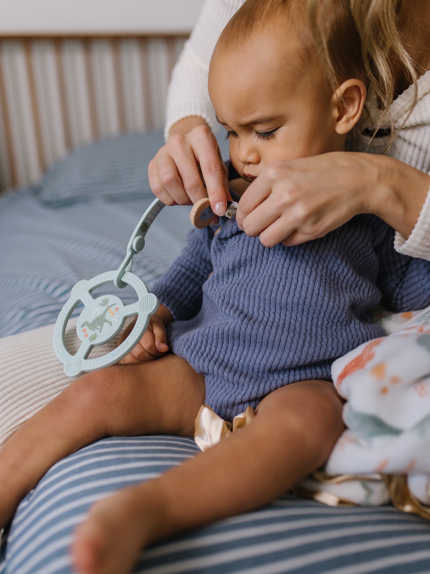 Silicone Teether Ring & Detachable Clip - Roarsome
