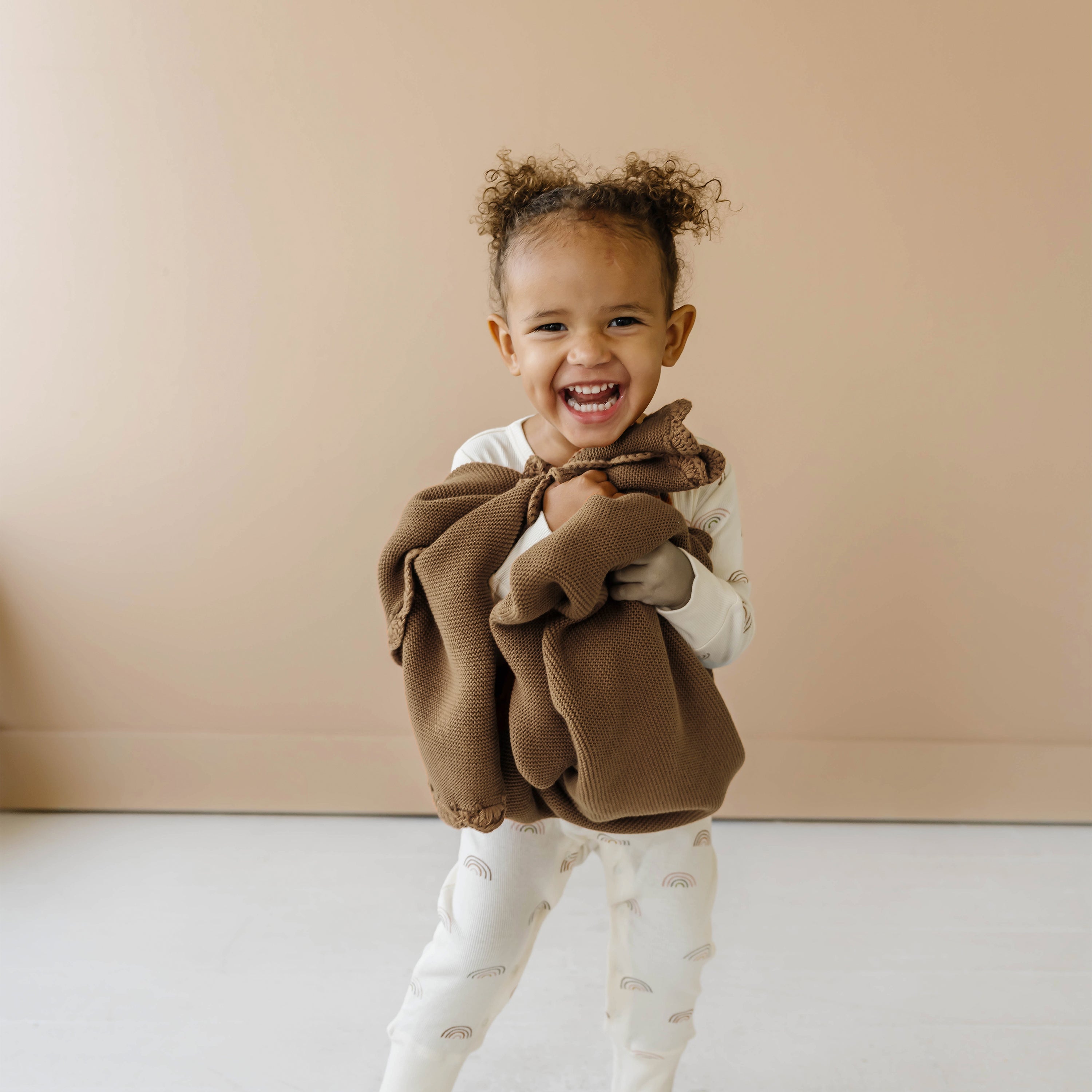 Organic Cotton Scalloped Baby Knit Blanket - Brown