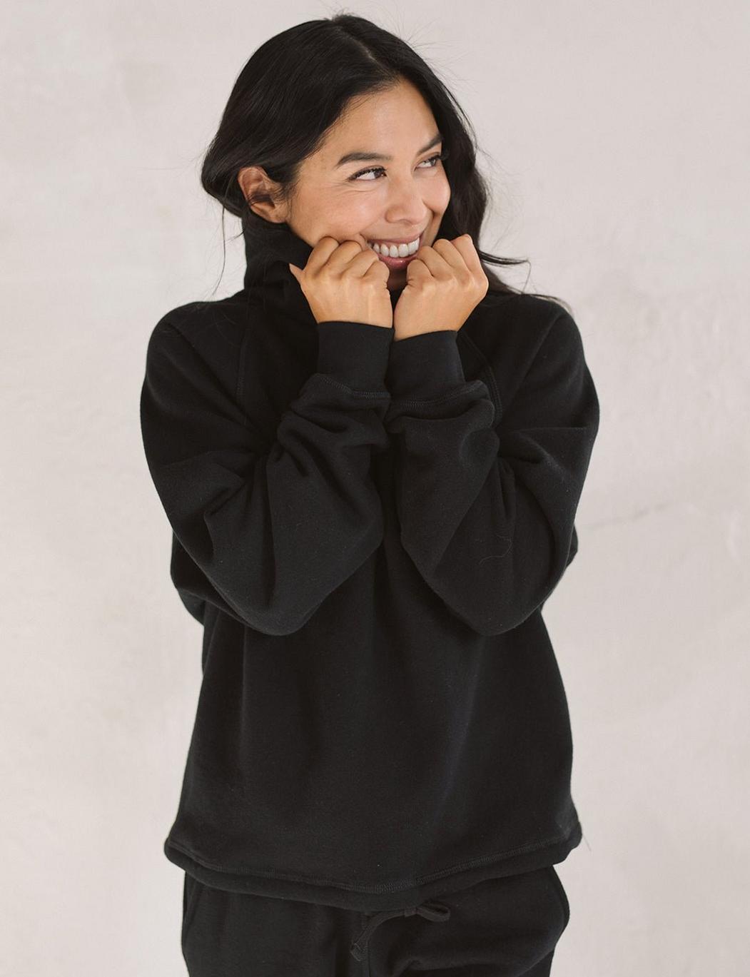 The Women's Relaxed Hoodie - Black