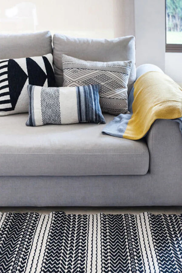 COTTON RUG MILANO NATURAL - BLACK Little Wonder & Co