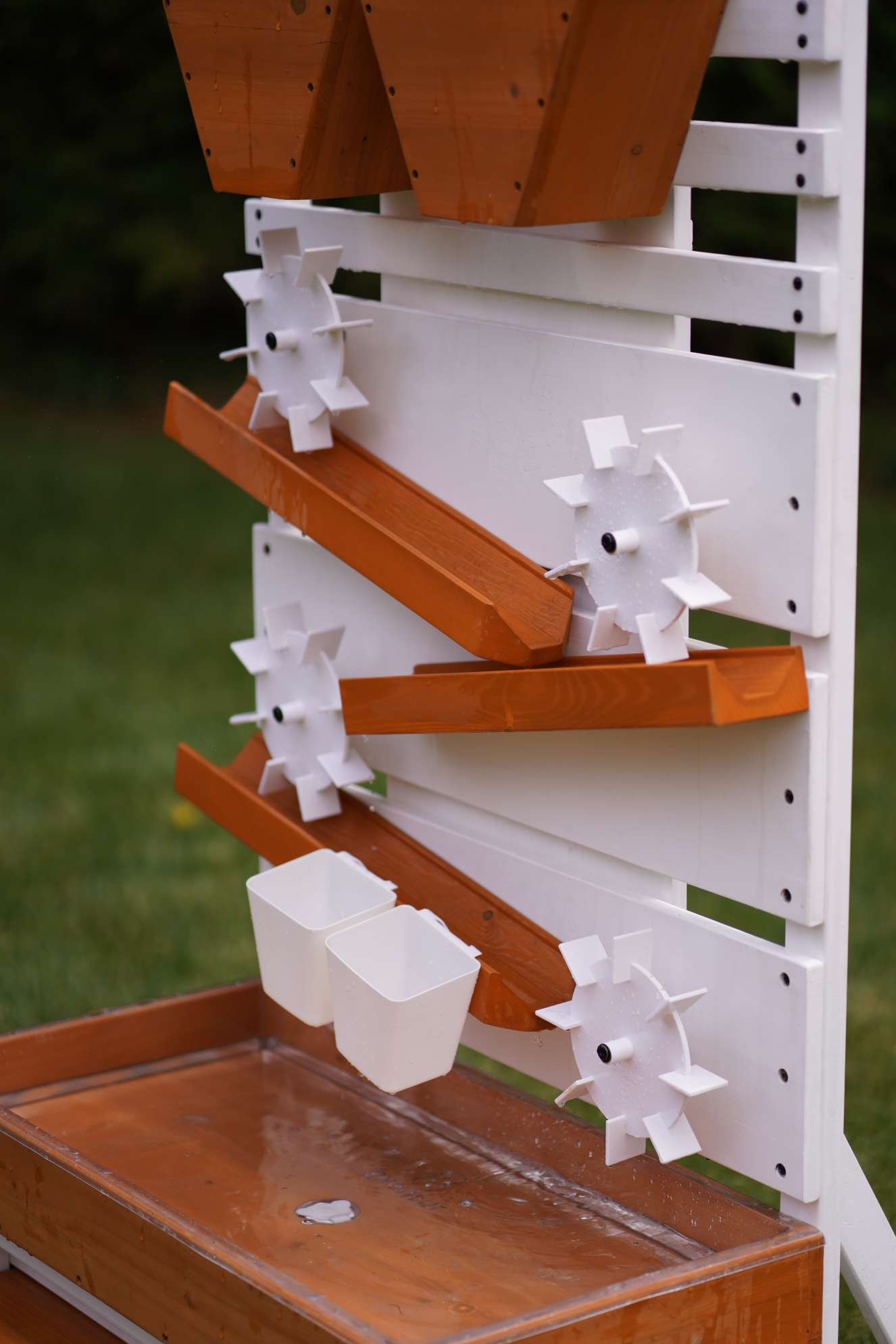 Large Water Table Outdoor Avenlur.com