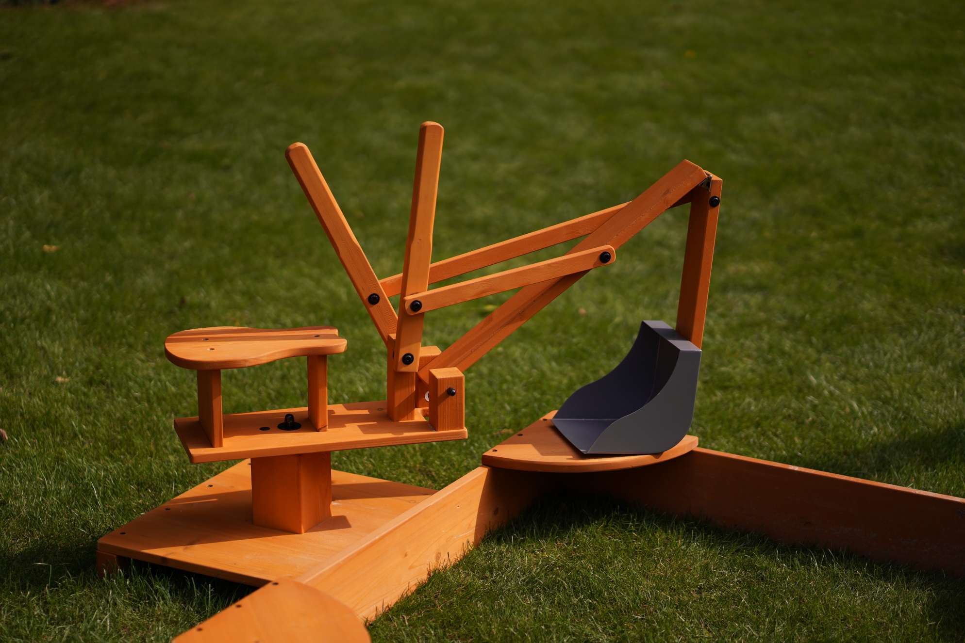 Outdoor Excavator (Sandbox NOT included) Outdoor Avenlur.com