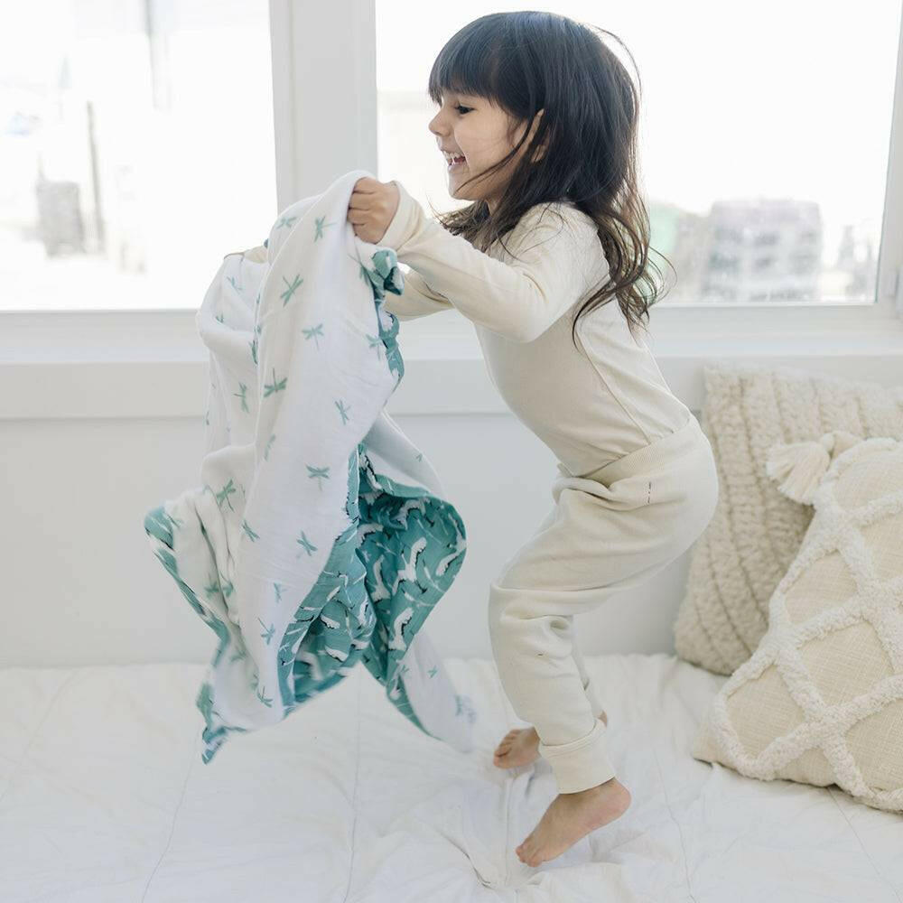 Crane + Dragonfly Oh So Soft Snuggle Blanket Snuggle Blanket Bebe au Lait
