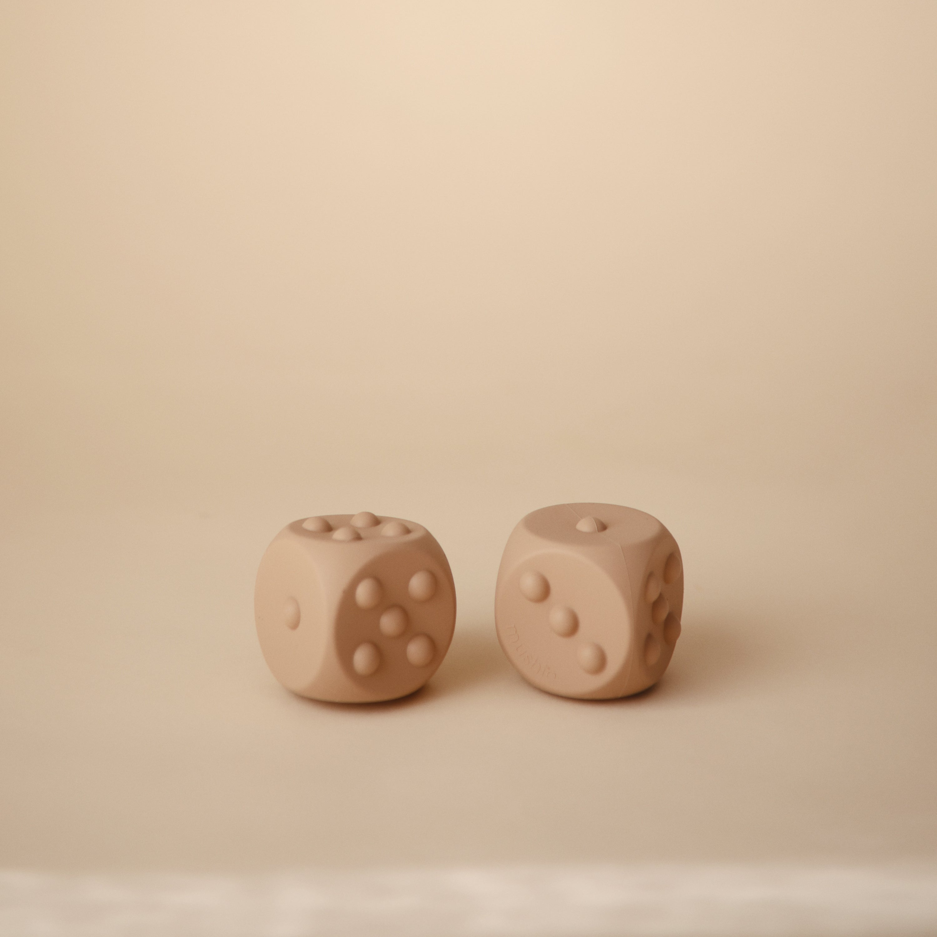 Dice Press Toy 2-Pack Press Toy Mushie