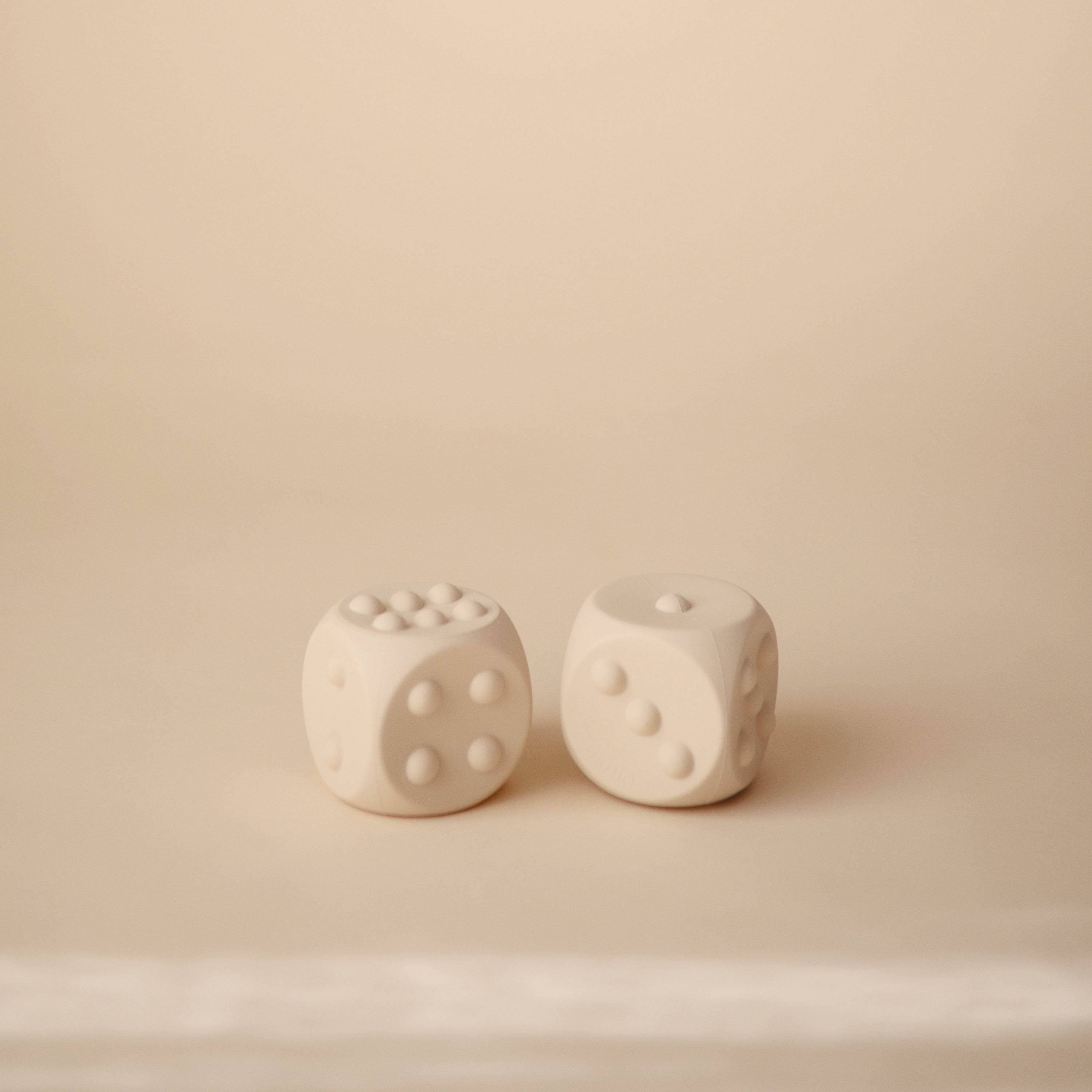 Dice Press Toy 2-Pack Press Toy Mushie