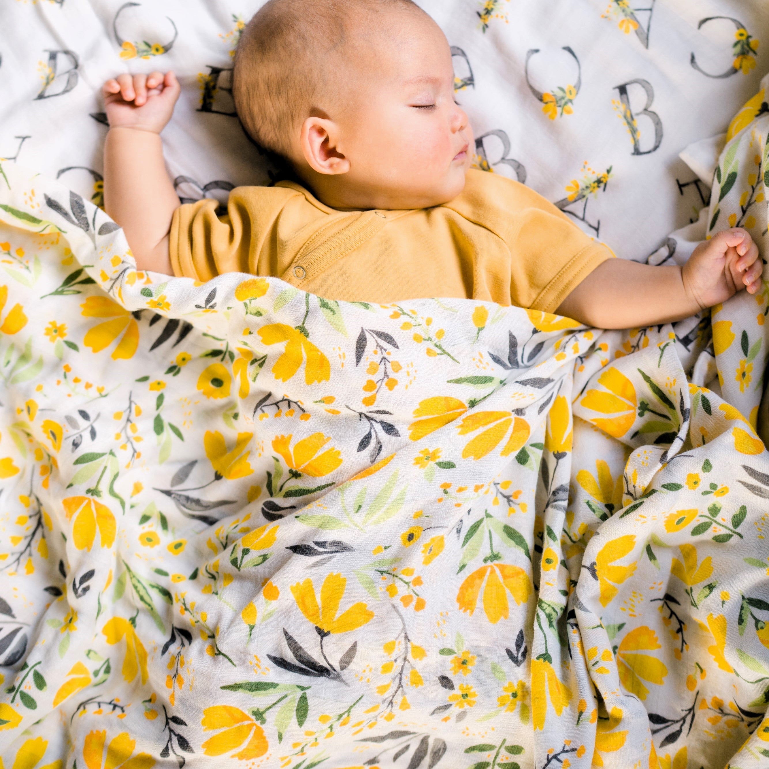 Royal Garden Single Muslin Swaddle Blanket Swaddle Blanket Bebe au Lait