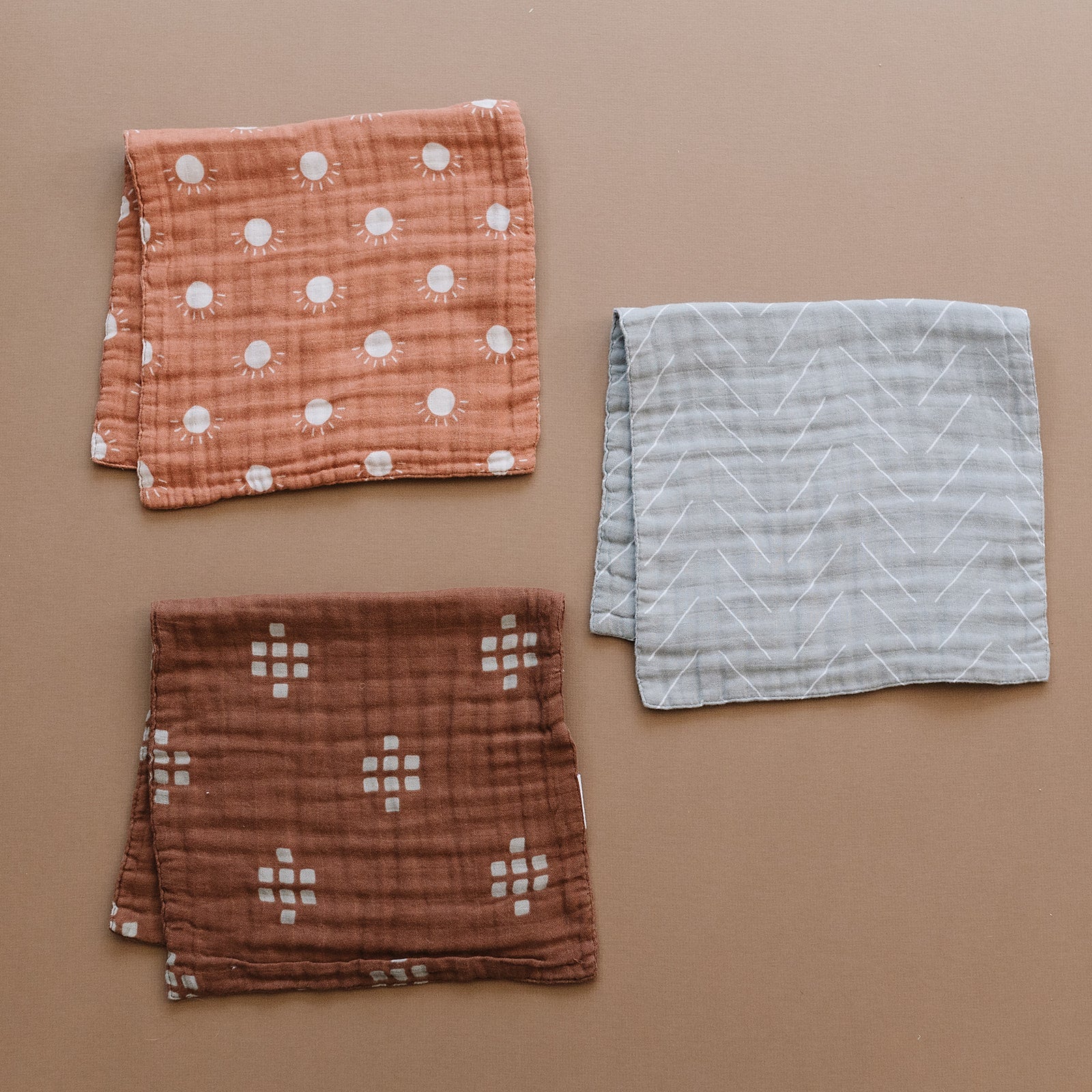 Desert Sage Muslin Burp Cloth Mebie Baby